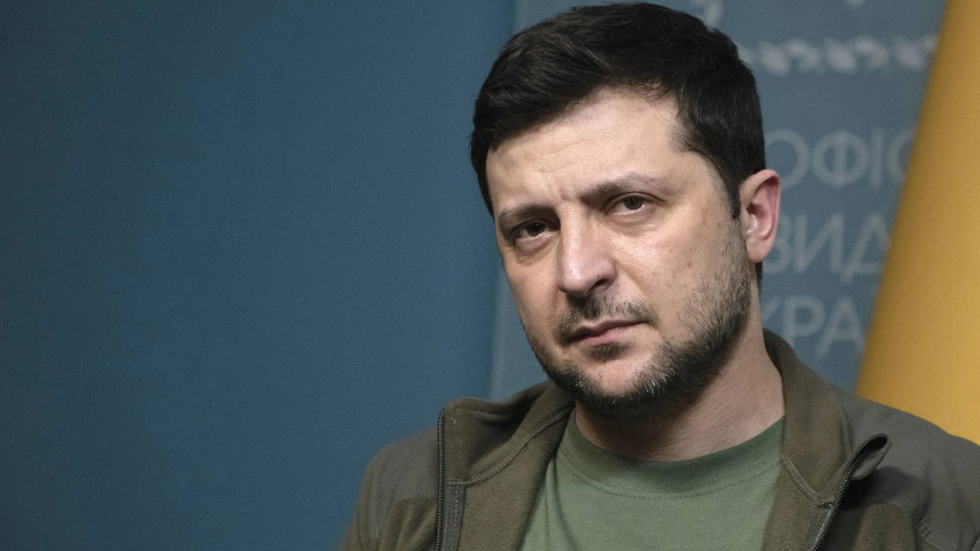 Zelensky Regrets Ukraine’s Lack of Nuclear Weapons Amid Security Concerns