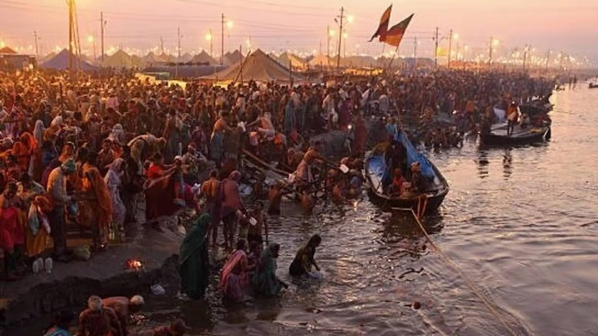 Maha Kumbh 2025: A Grand Fusion of Tradition and Modernity in Prayagraj