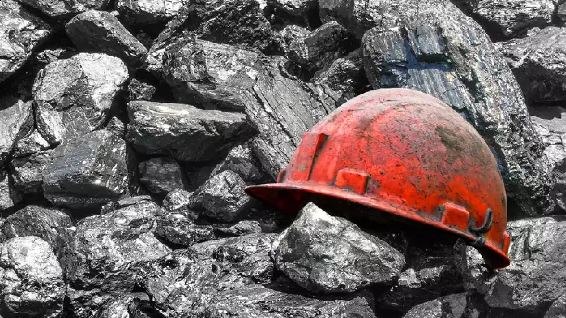 Balochistan Coal Mine Collapse: 4 Dead, 8 Missing After Methane Explosion