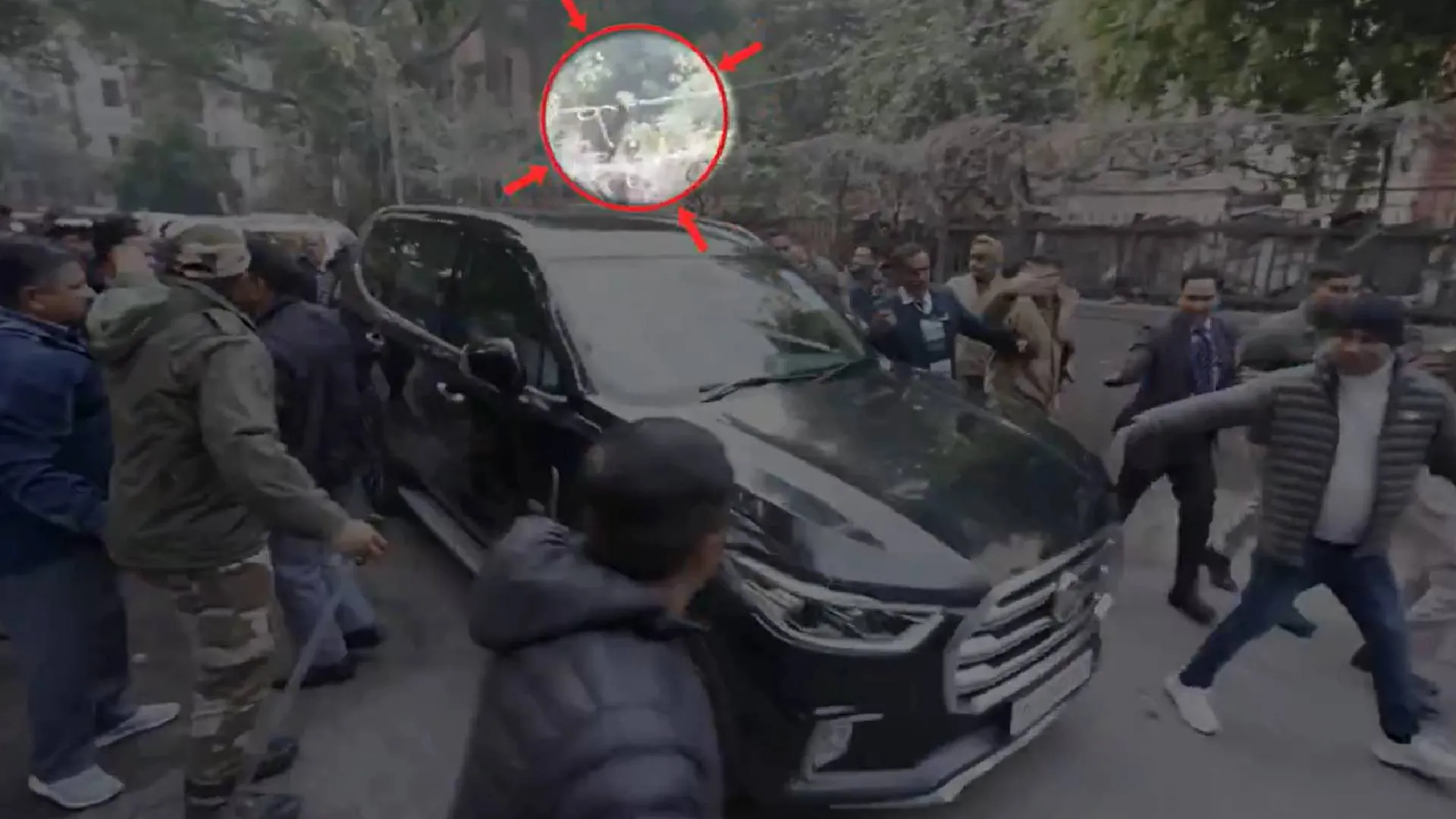 Arvind Kejriwal Attacked During Campaign; AAP Blames BJP Supporters for Chaos