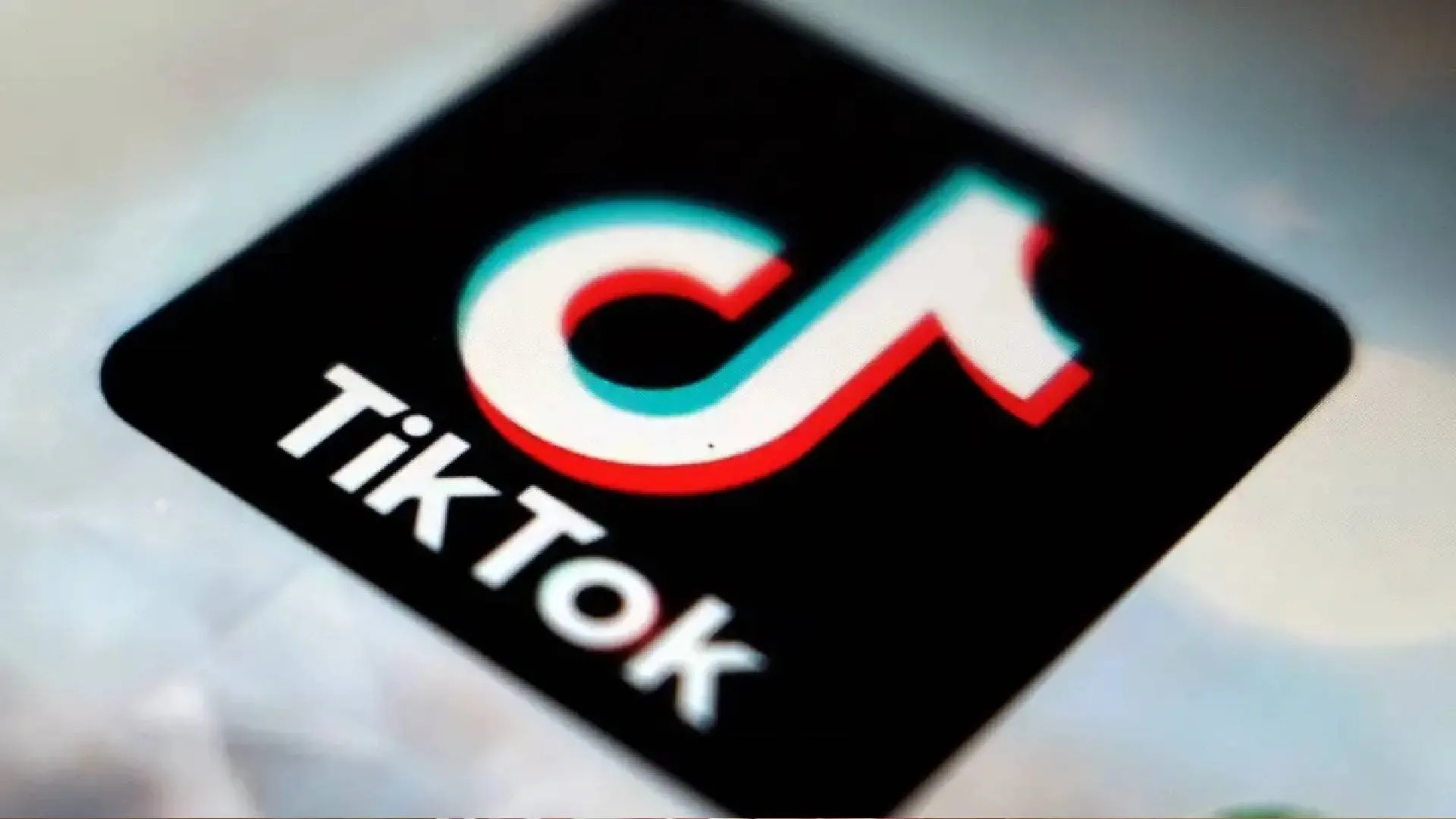 Father Kills 15-Year-Old Daughter Over TikTok Videos in Pakistan
