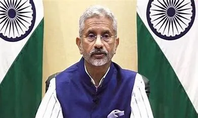 Jaishankar Engages with Diaspora at Pravasi Bharatiya Divas