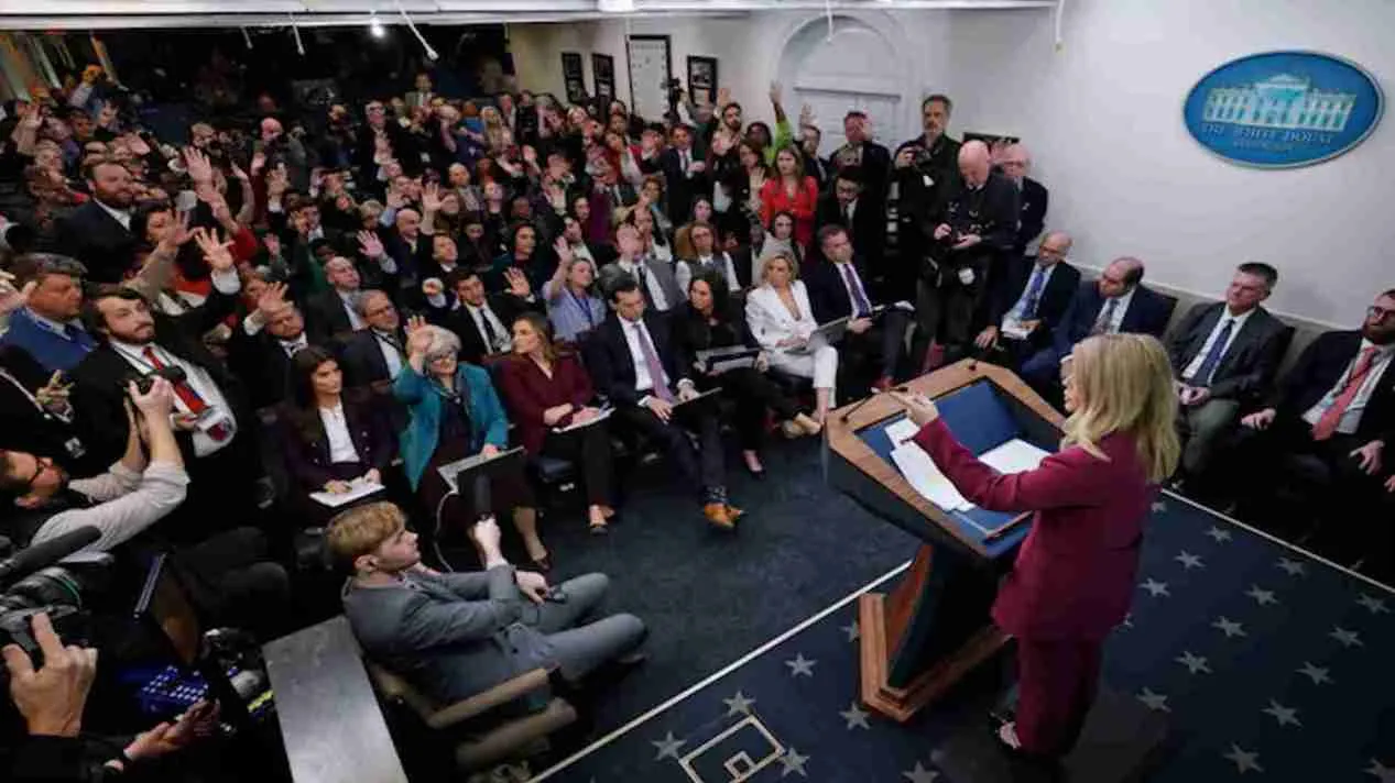 Podcasters And Bloggers As ‘New Media’: Welcome To The White House Under Trump 2.0! | WATCH