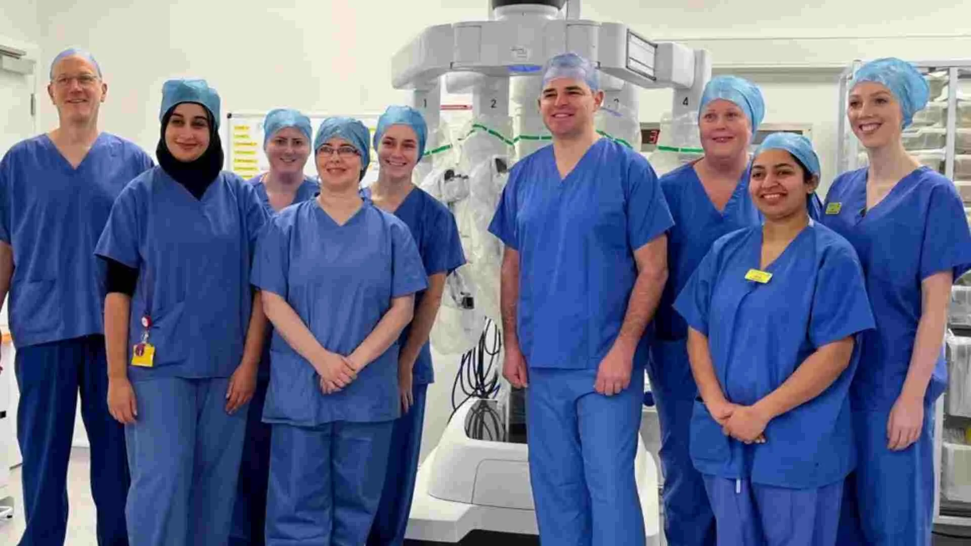 Roxy the Robot Transforms Cancer Surgery in Scotland’s NHS