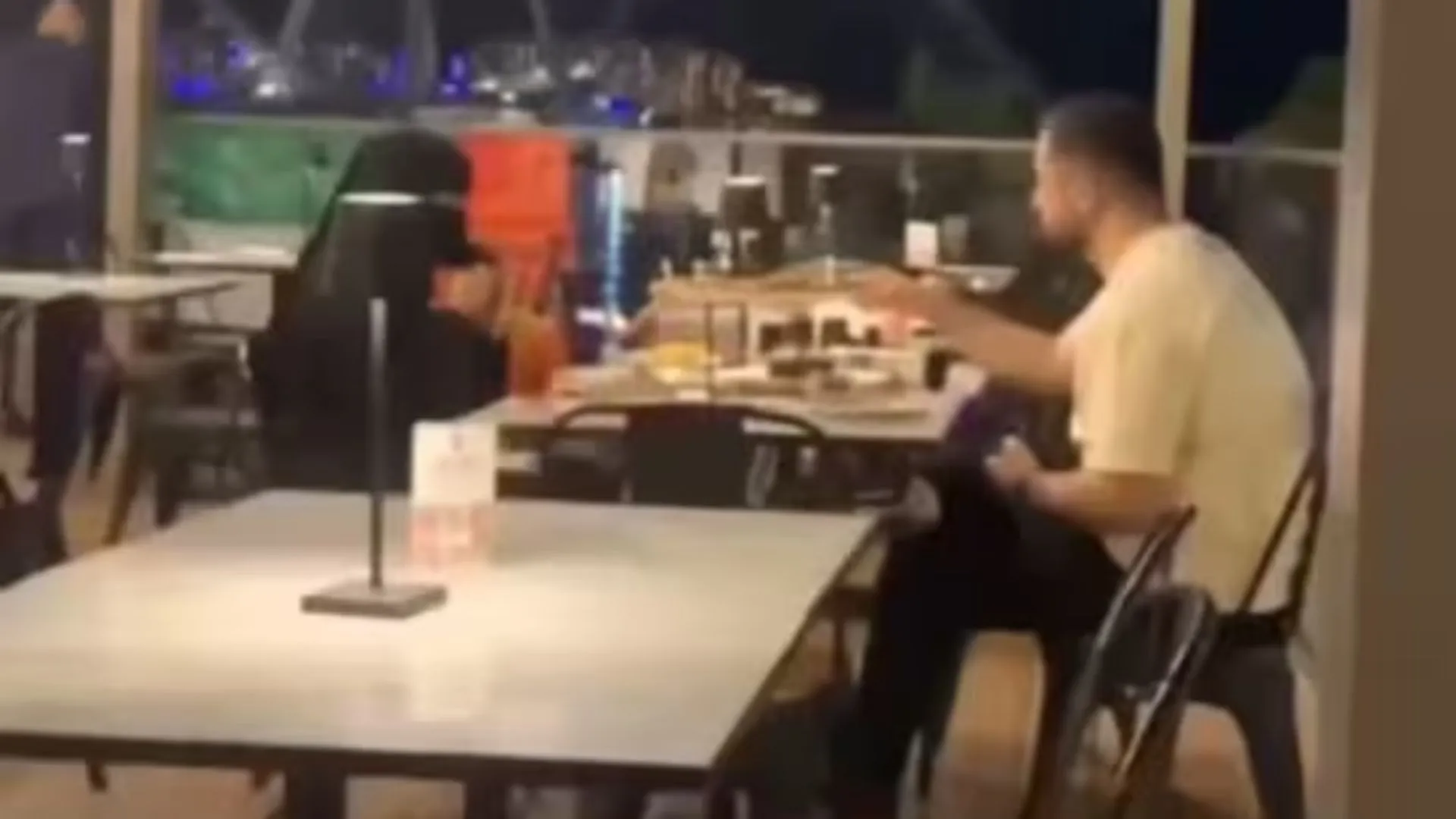 Dubai: Tourists Mocks Muslim Woman in Burqa, Police Investigate