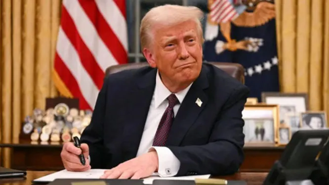 Trump Halts TikTok Ban, Gives 75-Day Window for Compliance