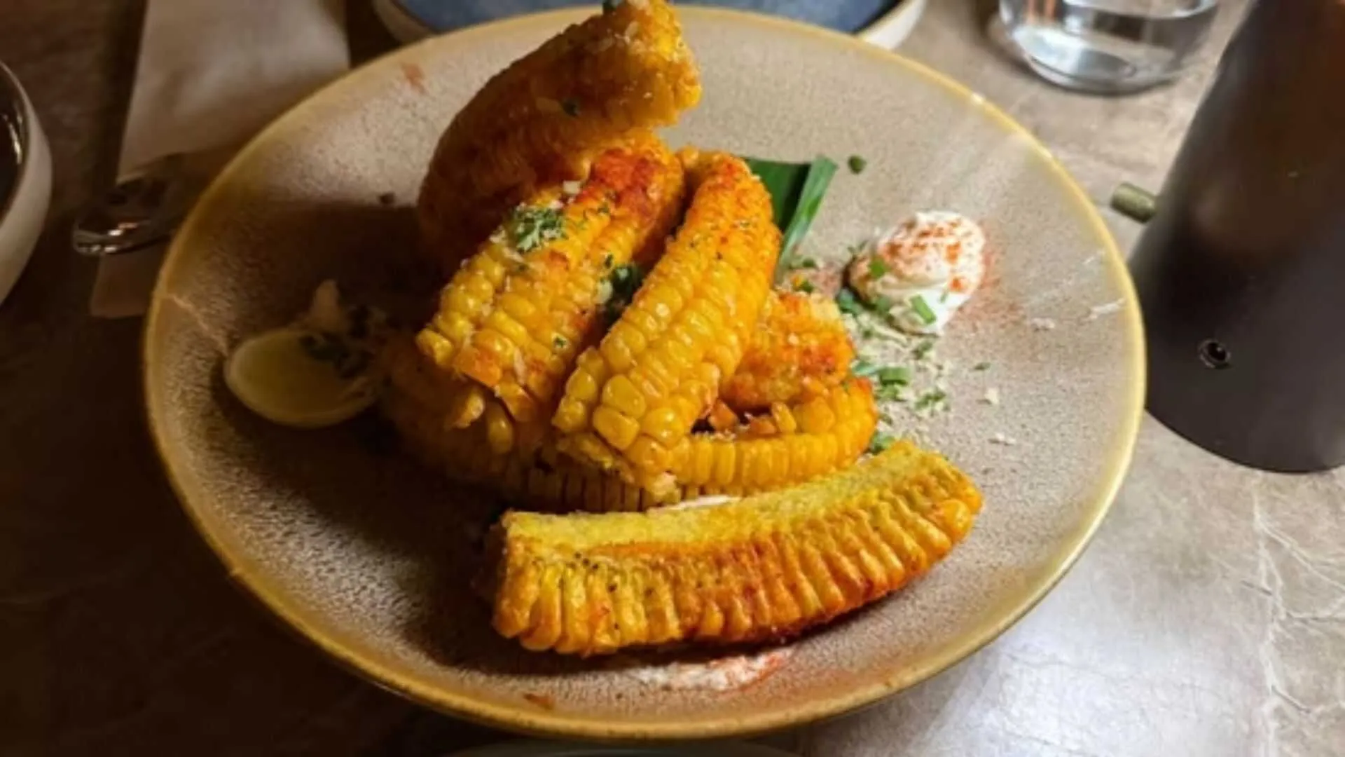 Woman Pays Rs. 500 for ‘Bhutta’ at Virat Kohli’s Restaurant, Regrets Later