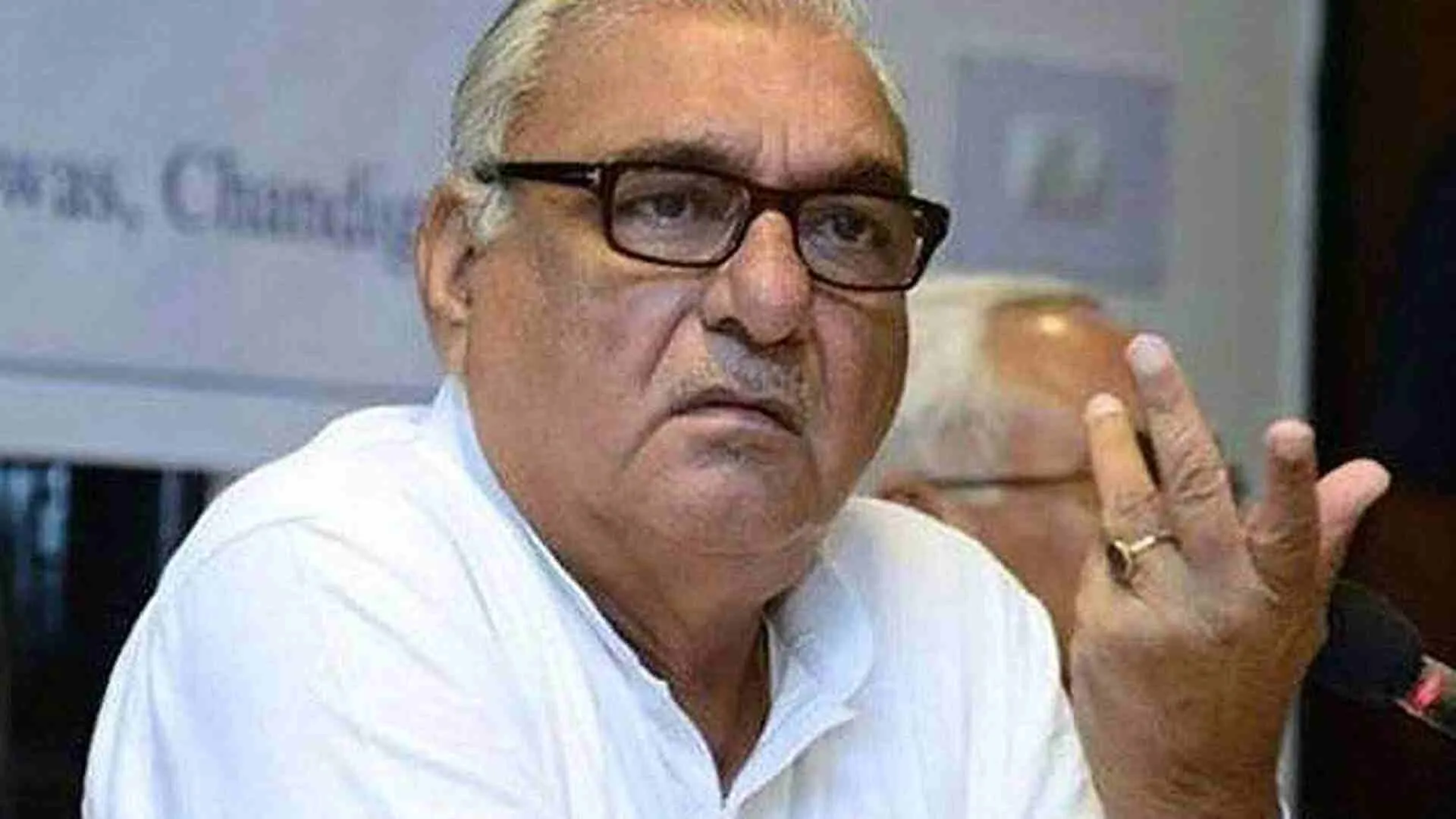 Hooda Faces Penal Rent for Retaining LoP Bungalow Amid Delay In Appointment of CLP Leader