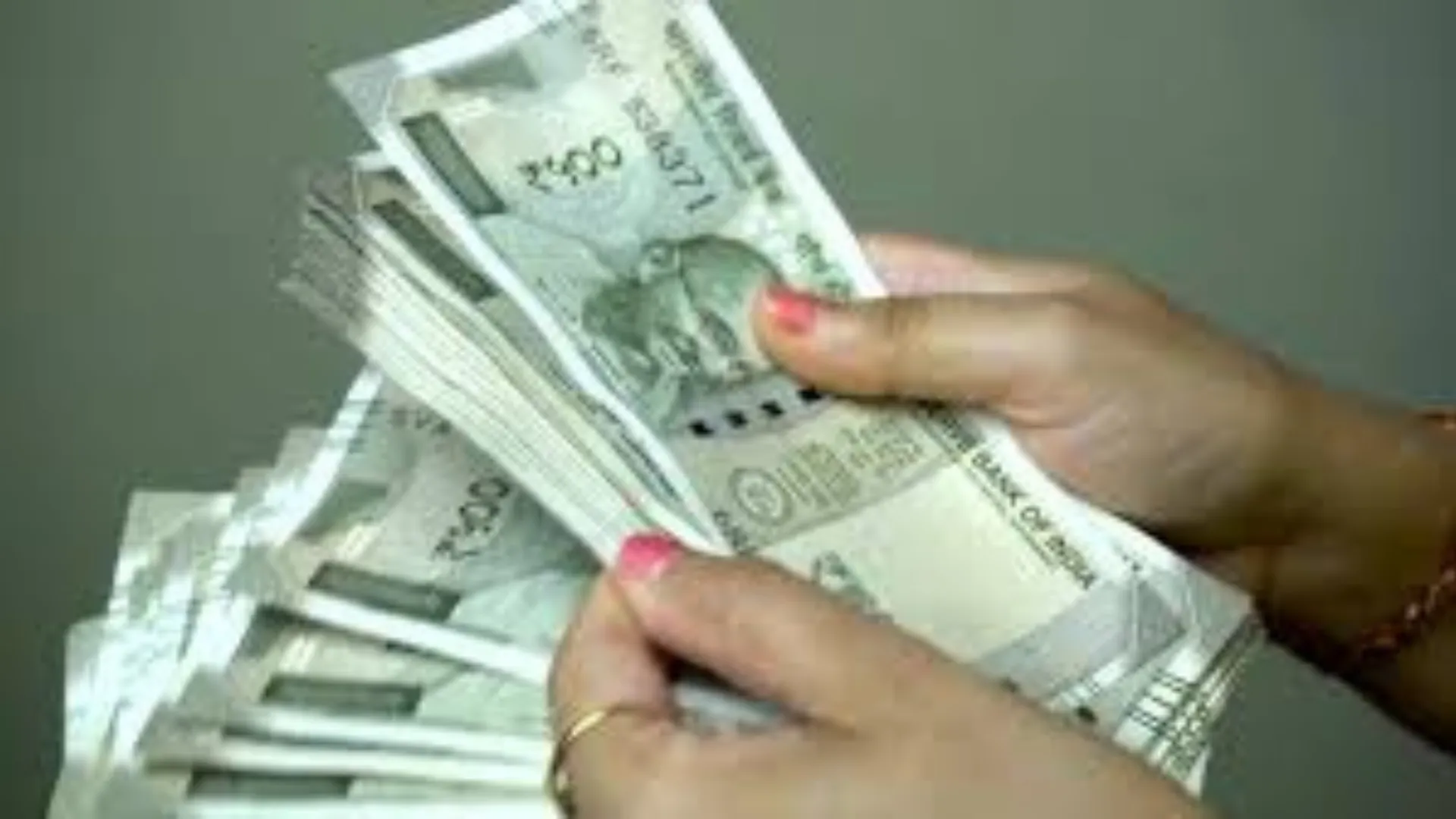 Anything Less Than Rs 60L Per Year Is Poor, Fintech Guru’s Bold Statement
