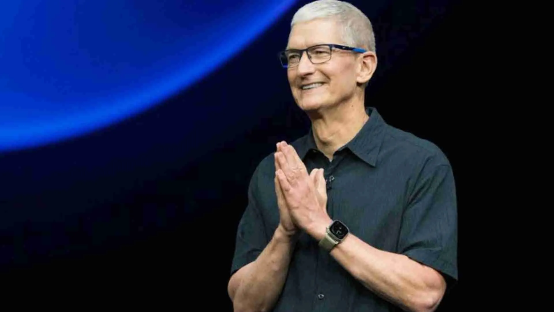 Apple Stays Inclusive: Tim Cook Says Our DEI Will Only Change If Legally Mandated!
