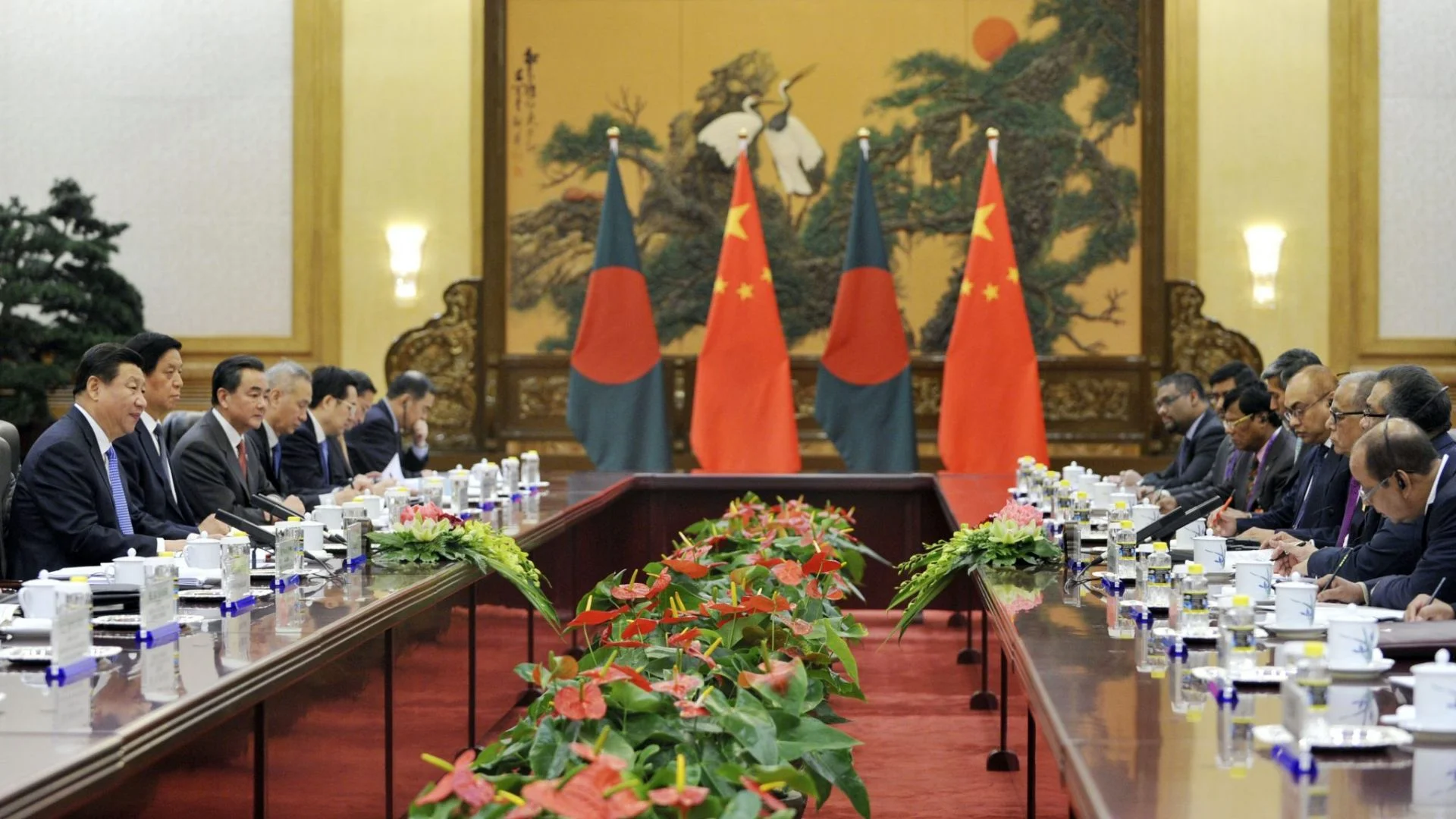 China Strengthens Ties With Bangladesh Amid Rising India-Dhaka Tensions