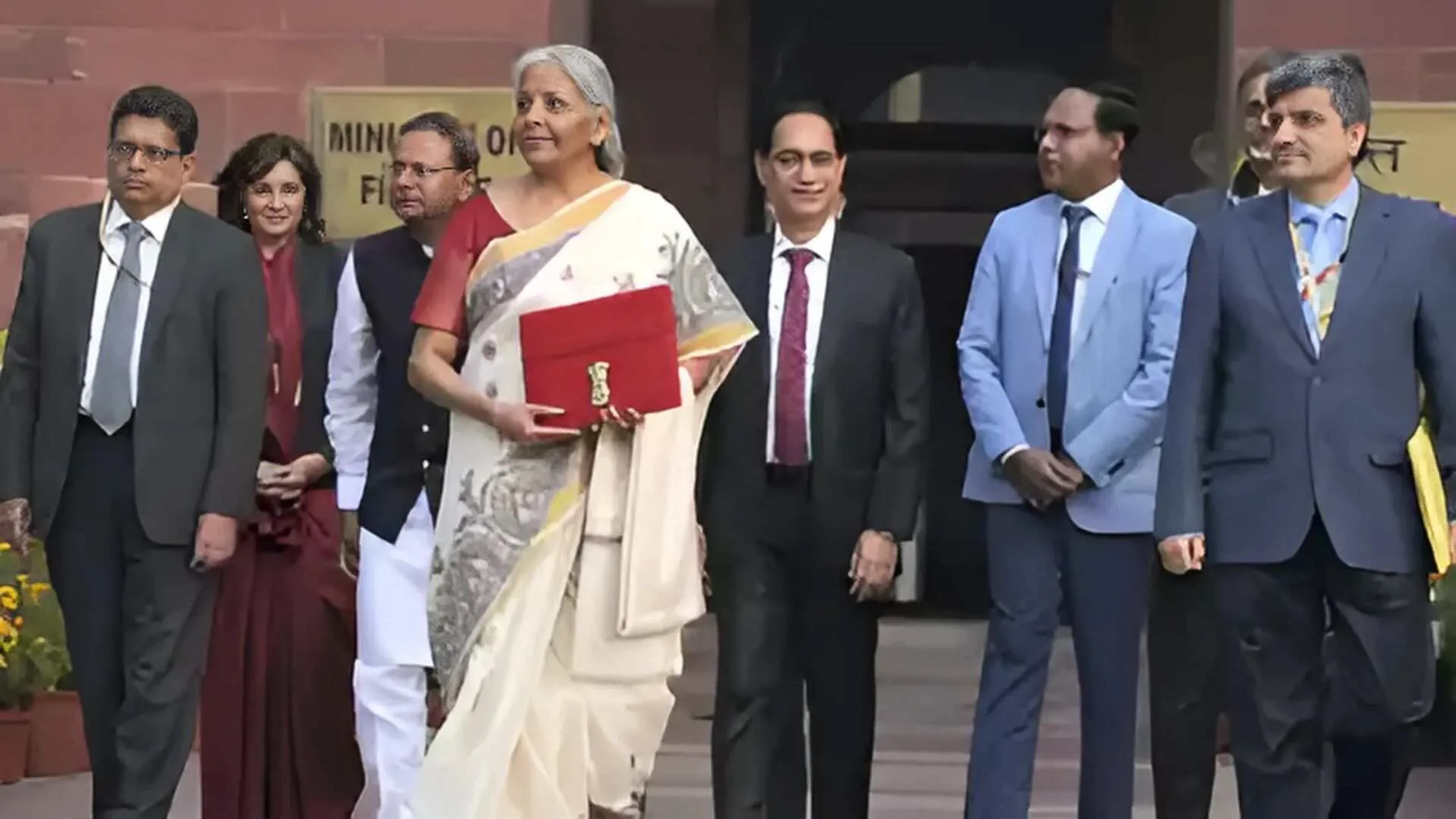 Budget 2025: Full List of Price Drop and Hike on These Items