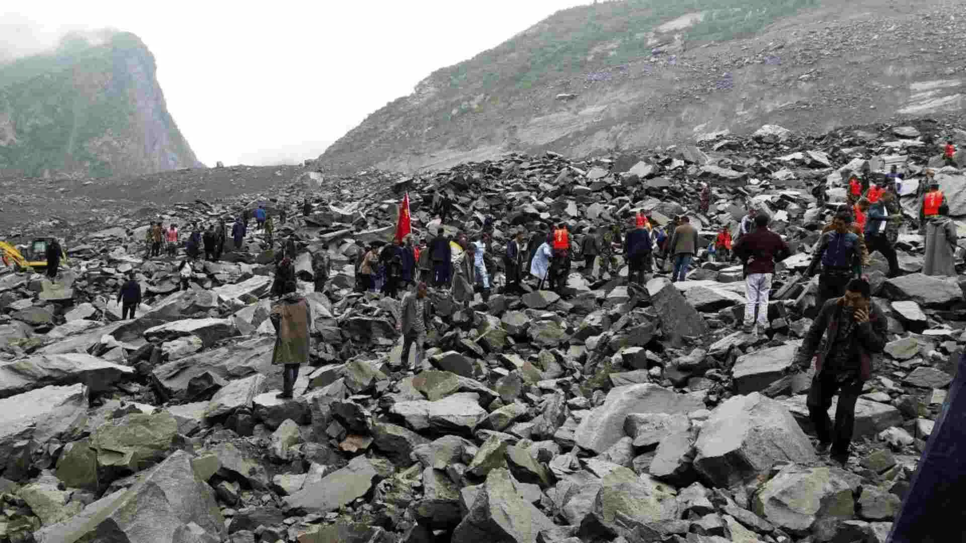 Massive Landslide in China Triggers High-Level Rescue Operation for 30 Missing