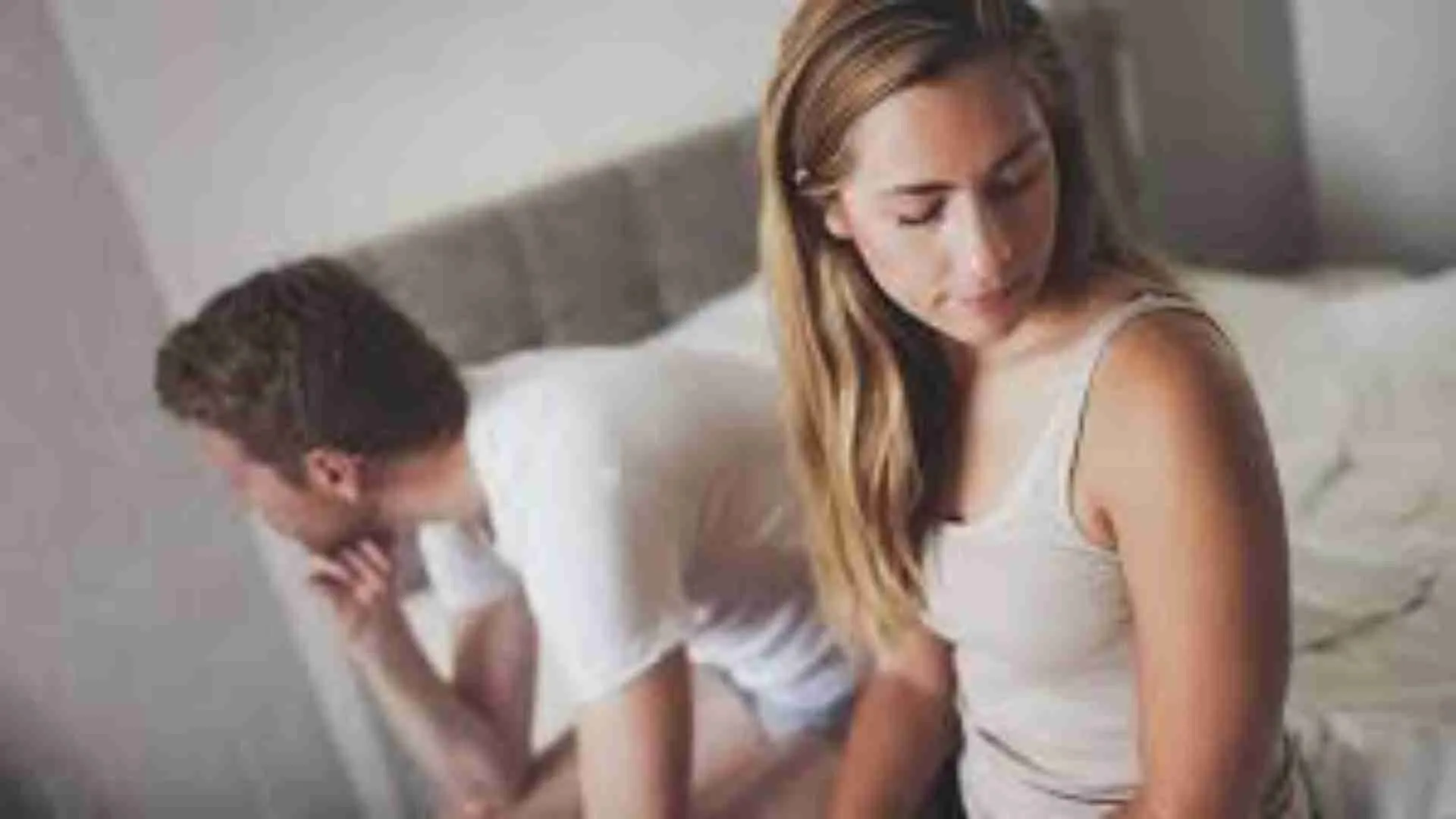 Lost The Spark? These 5 Signs Reveals Your Relationship Is Losing Its Glow!