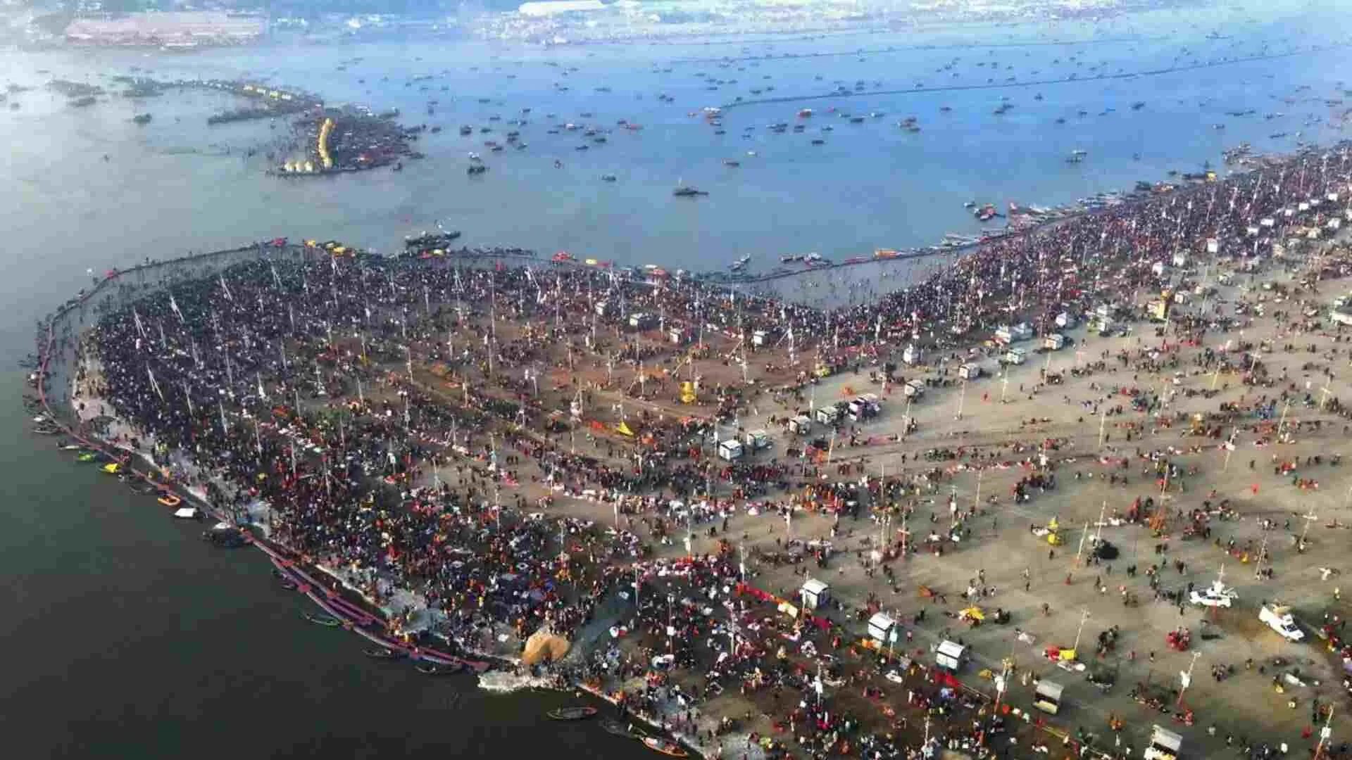 Maha Kumbh 2025: Fire Breaks Out, Two Tents of Swami Avimukteshwaranand Saraswati Camp Destroyed