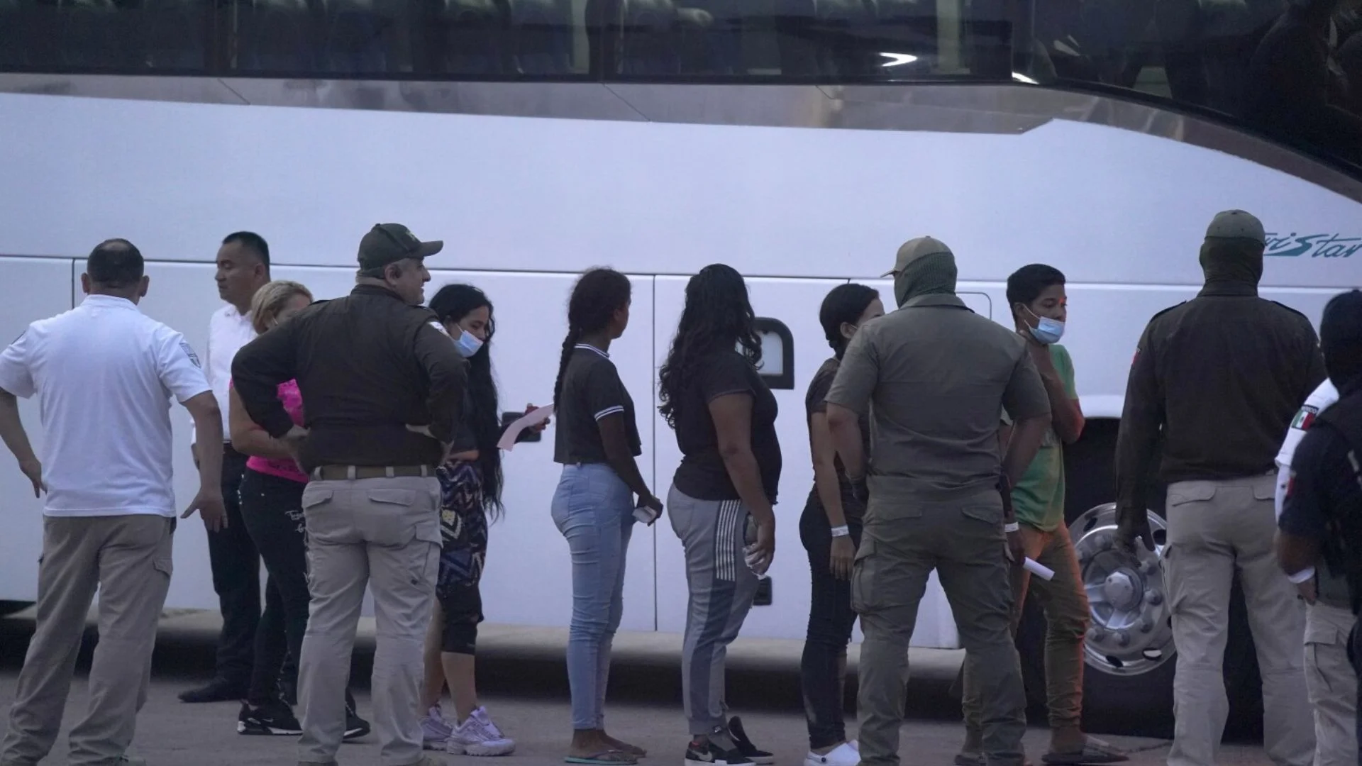 Mexico Deports 11,000 After Trump Deal, Promises Voluntary Repatriation For Migrants