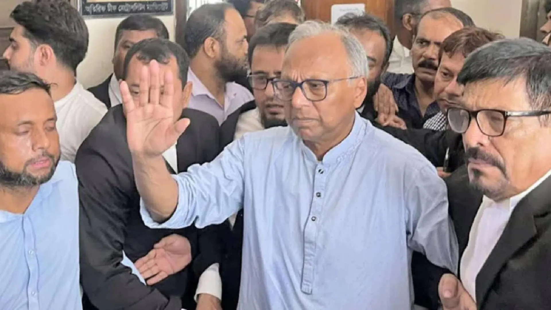 Bangladesh Newspaper Editor Acquitted in 2015 Plot to Abduct and Kill Hasina’s Son