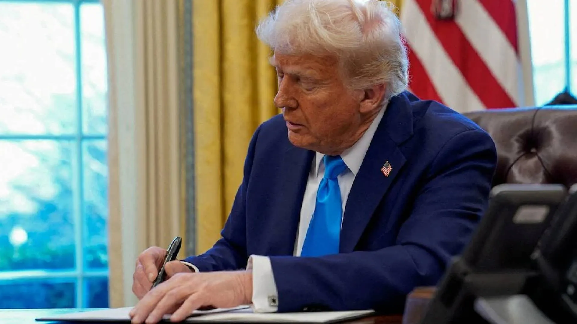 Trump Administration Starts Firing Probationary Federal Employees in Mass Layoff