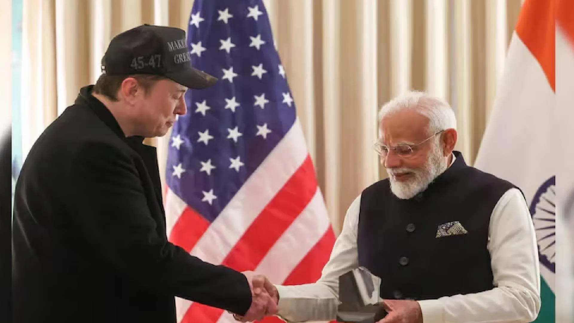 Elon Musk Gifts SpaceX Heatshield Tile to PM Modi During Washington Meeting
