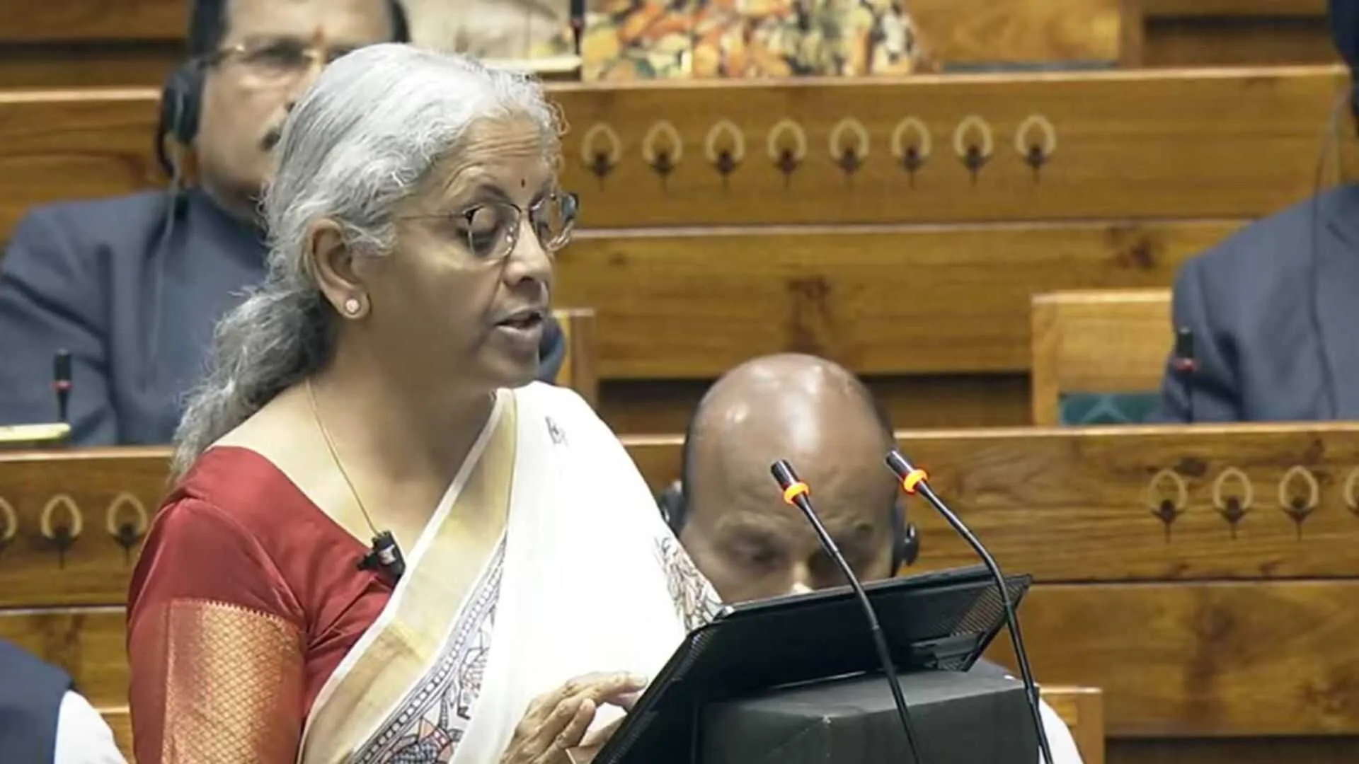 Budget 2025: Sitharaman Unveils Rs. 10,000 Crore Fund of Funds to Boost Startup