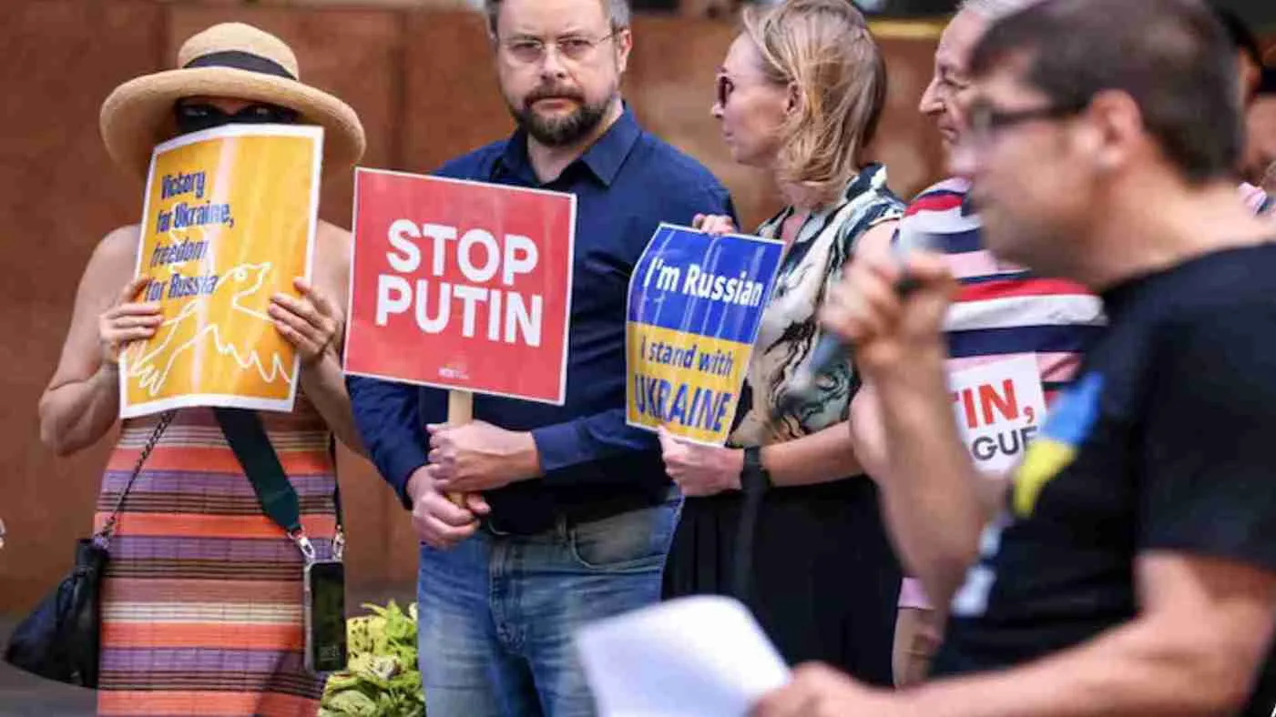 Russia-Ukraine War: Who’s Winning the Economic Battle After Three Tough Years?