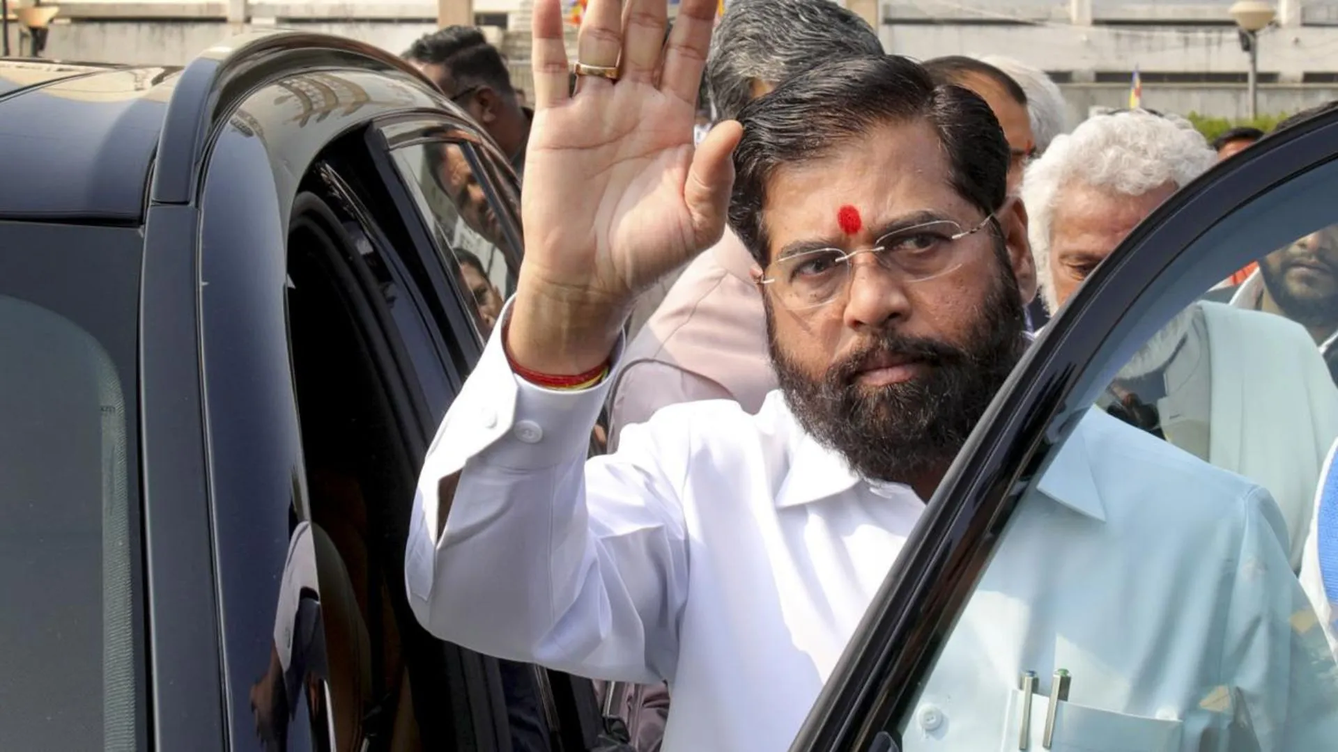 Threat Call Warns of Bomb Attack on Maharashtra Deputy CM Eknath Shinde’s Car, Investigation Underway