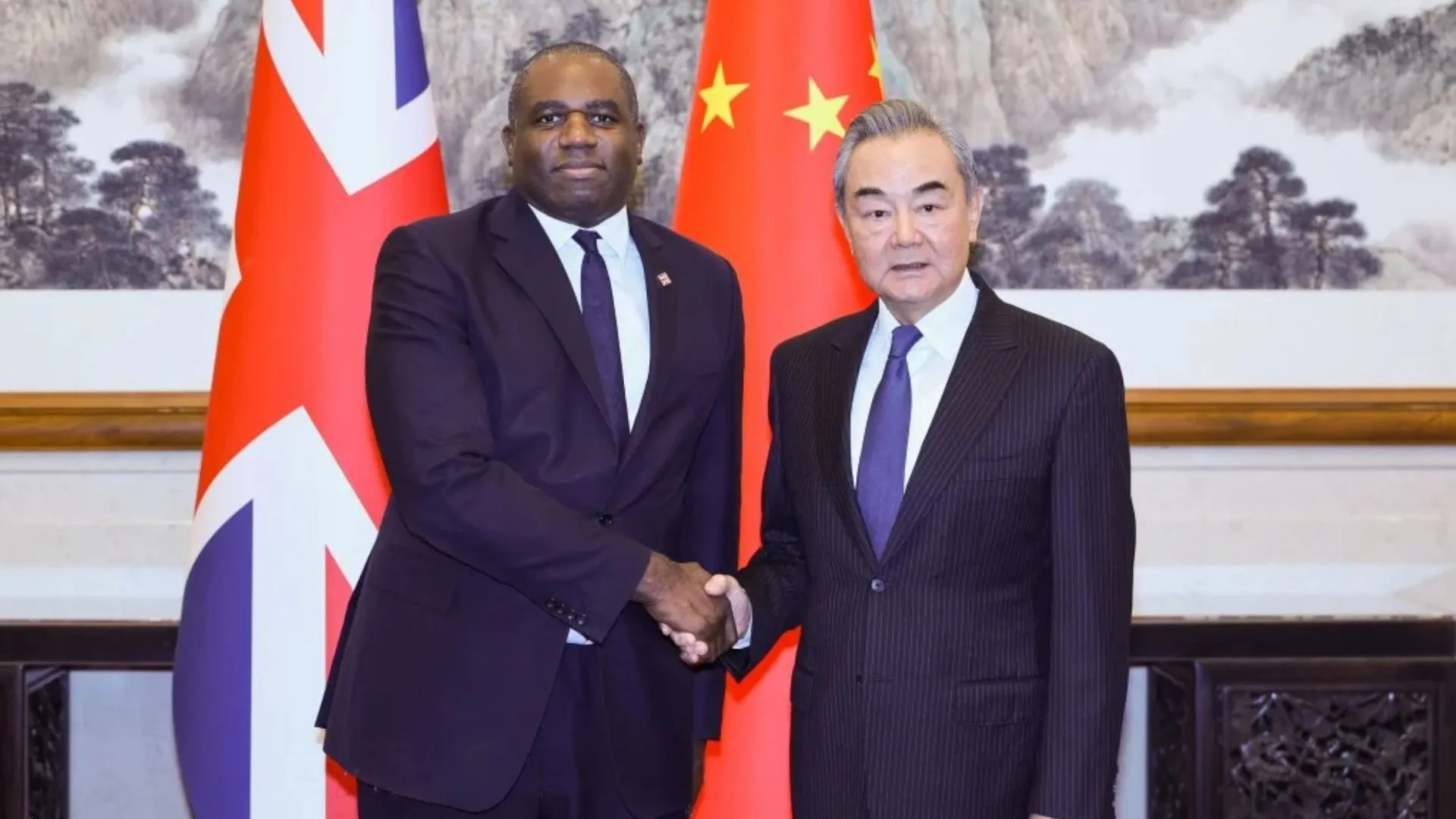 UK-China Strategic Dialogue: Wang Yi Pushes Free Trade Agenda