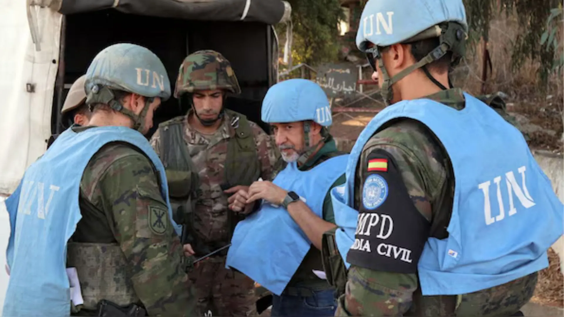 UN Peacekeeper Injured in Beirut as Convoy Comes Under Attack by Hezbollah Supporters
