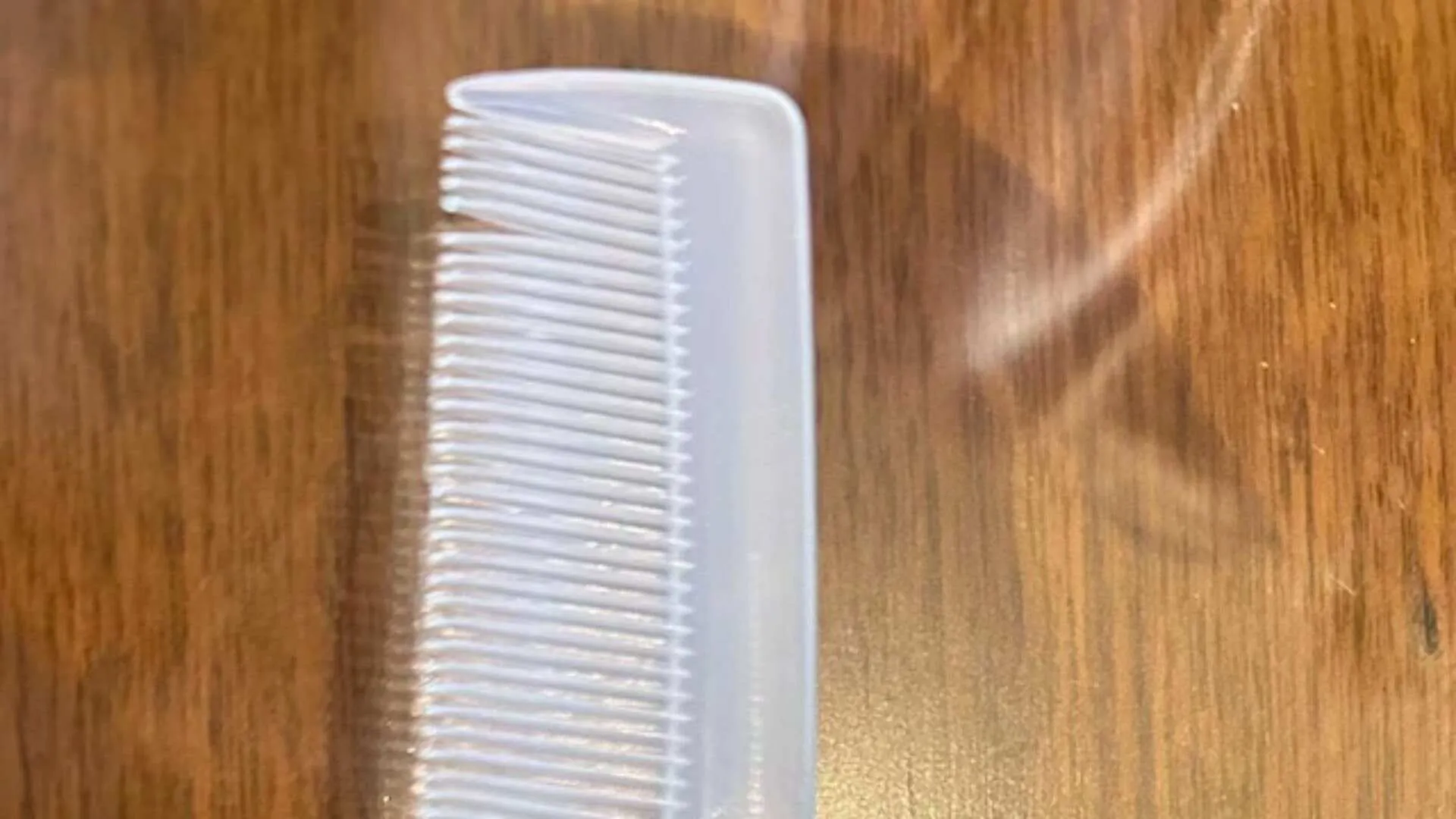 Doctor Criticizes Pune 5-Star Hotel for Providing ‘Used Comb’ in Bathroom