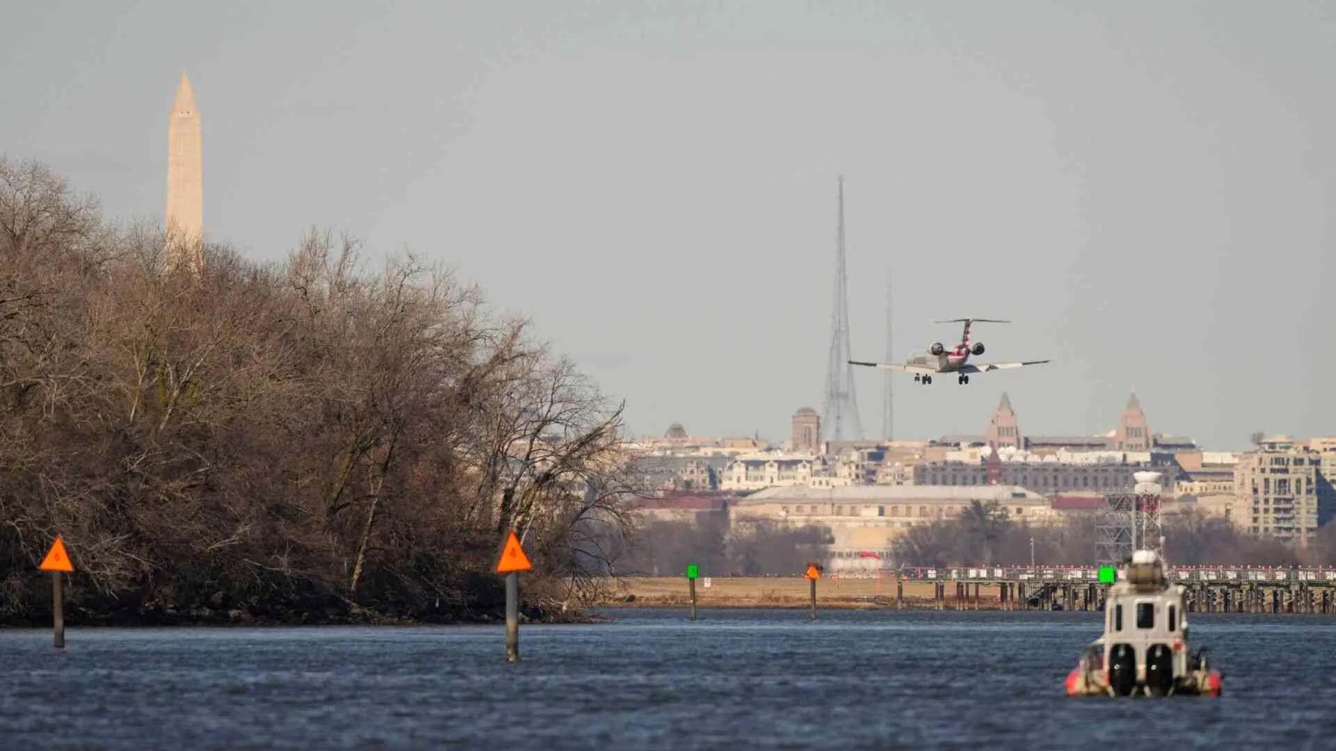 Washington Jet-Chopper Crash: Conflicting Altitude Data Baffles Investigators