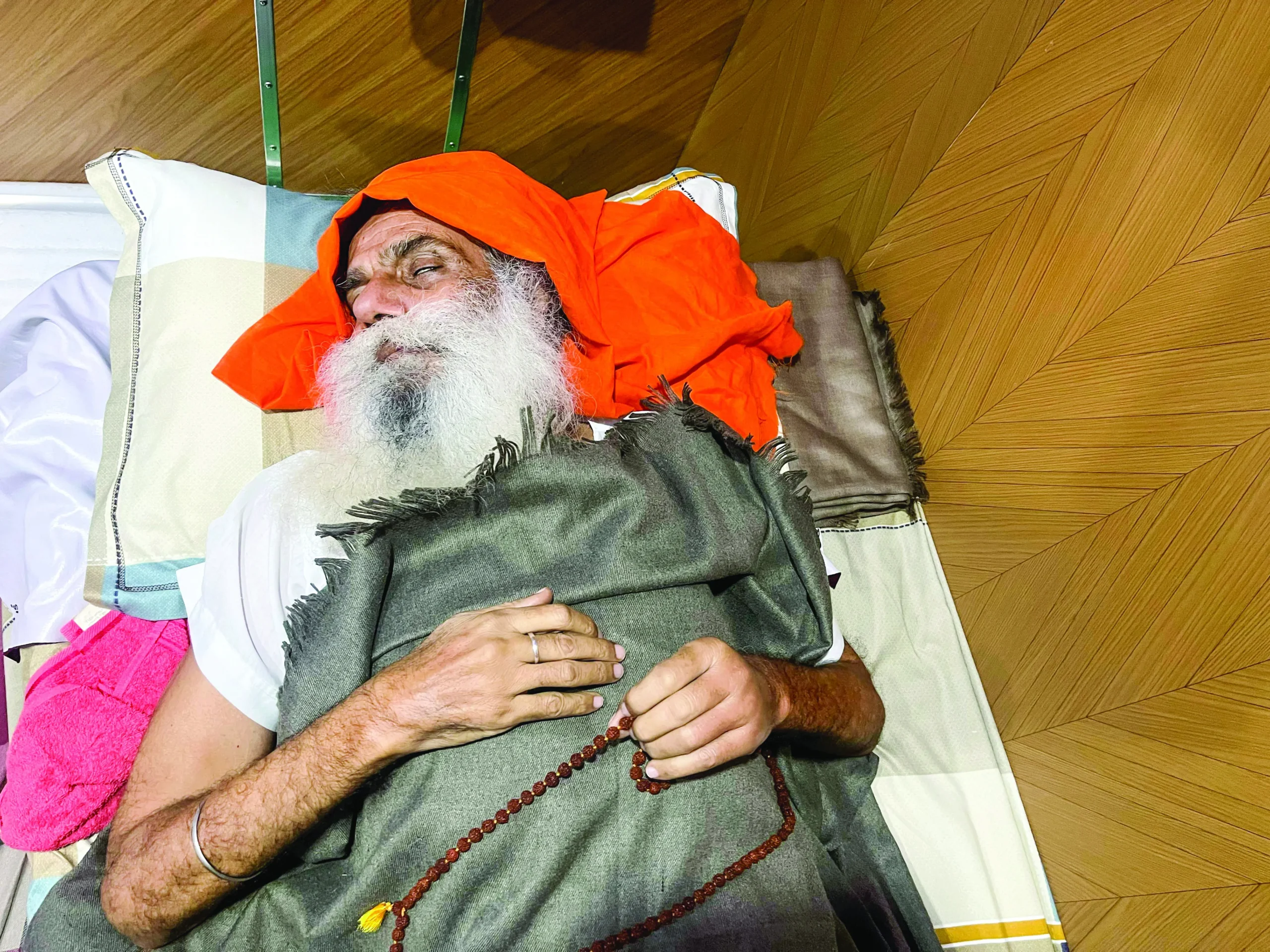 Dallewal’s health worsens; farmer unions talk of unity