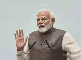 PM Modi Slams Congress for Emergency, Cites Nehru’s Actions
