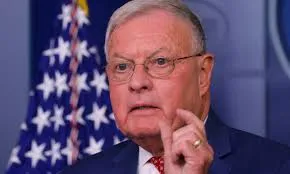 US Envoy: Ukraine Free to Decide on Peace Deal