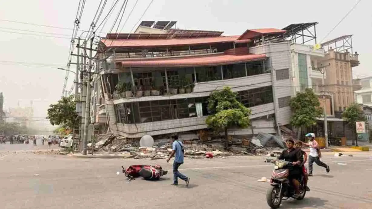 7.7-Magnitude Earthquake Leaves Myanmar And Thailand In Ruins: Death Toll Surpasses 1,000