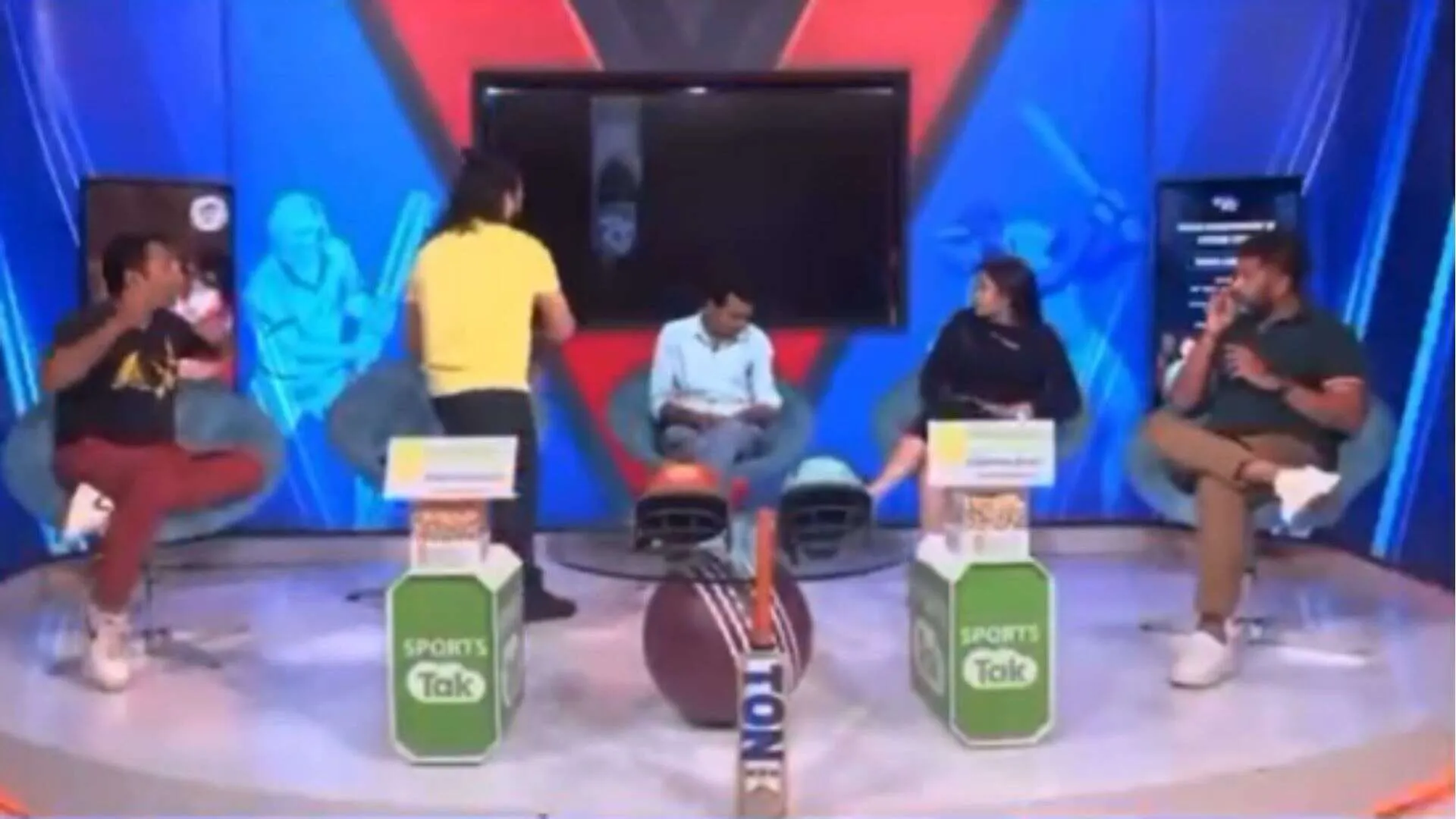 Anchor smashes TV in Rage at Rishabh Pant after SRH vs LSG Match