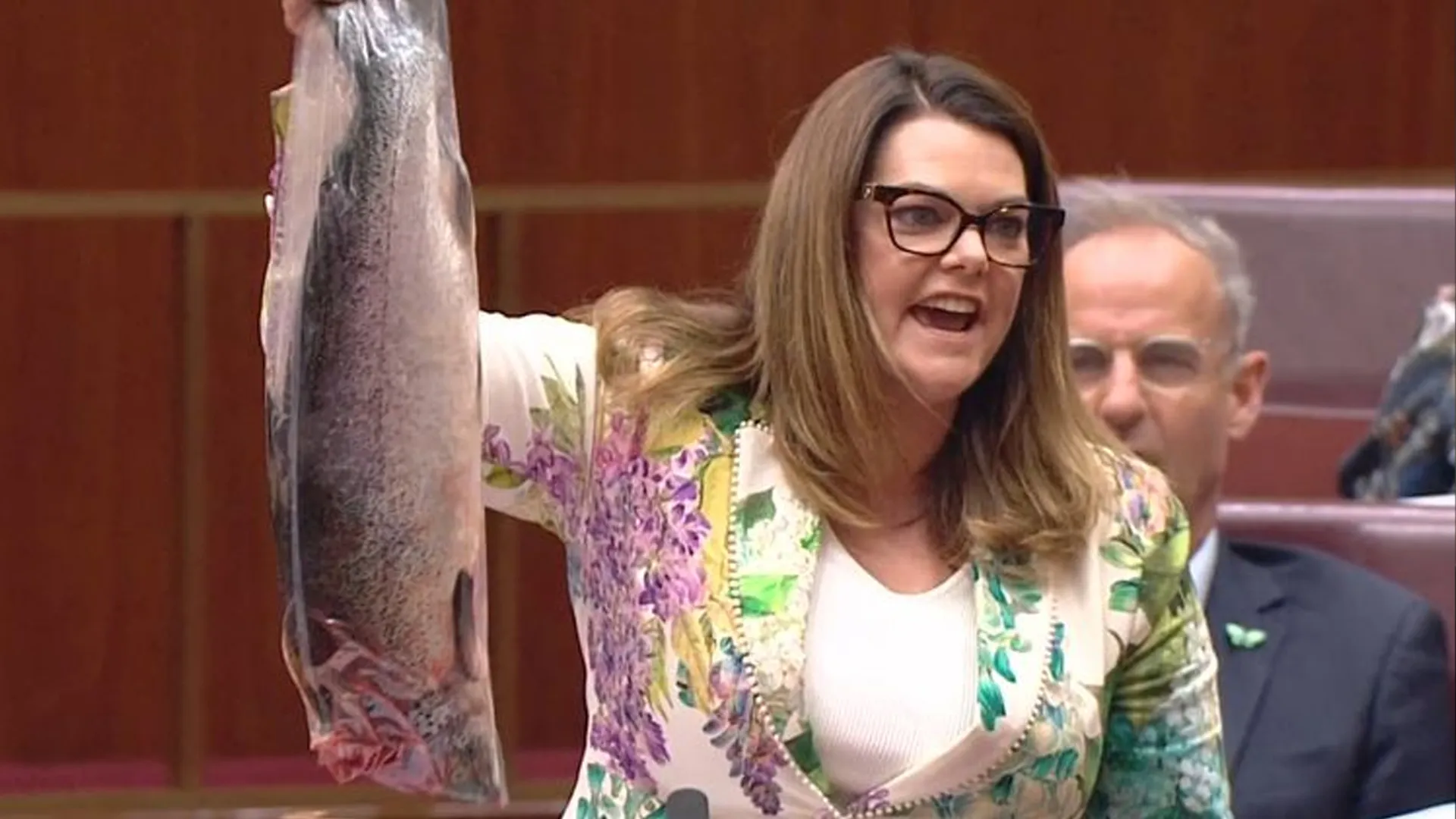 Australian Senator Shocks Parliament with Dead Fish Protest Against Salmon Farming | Watch