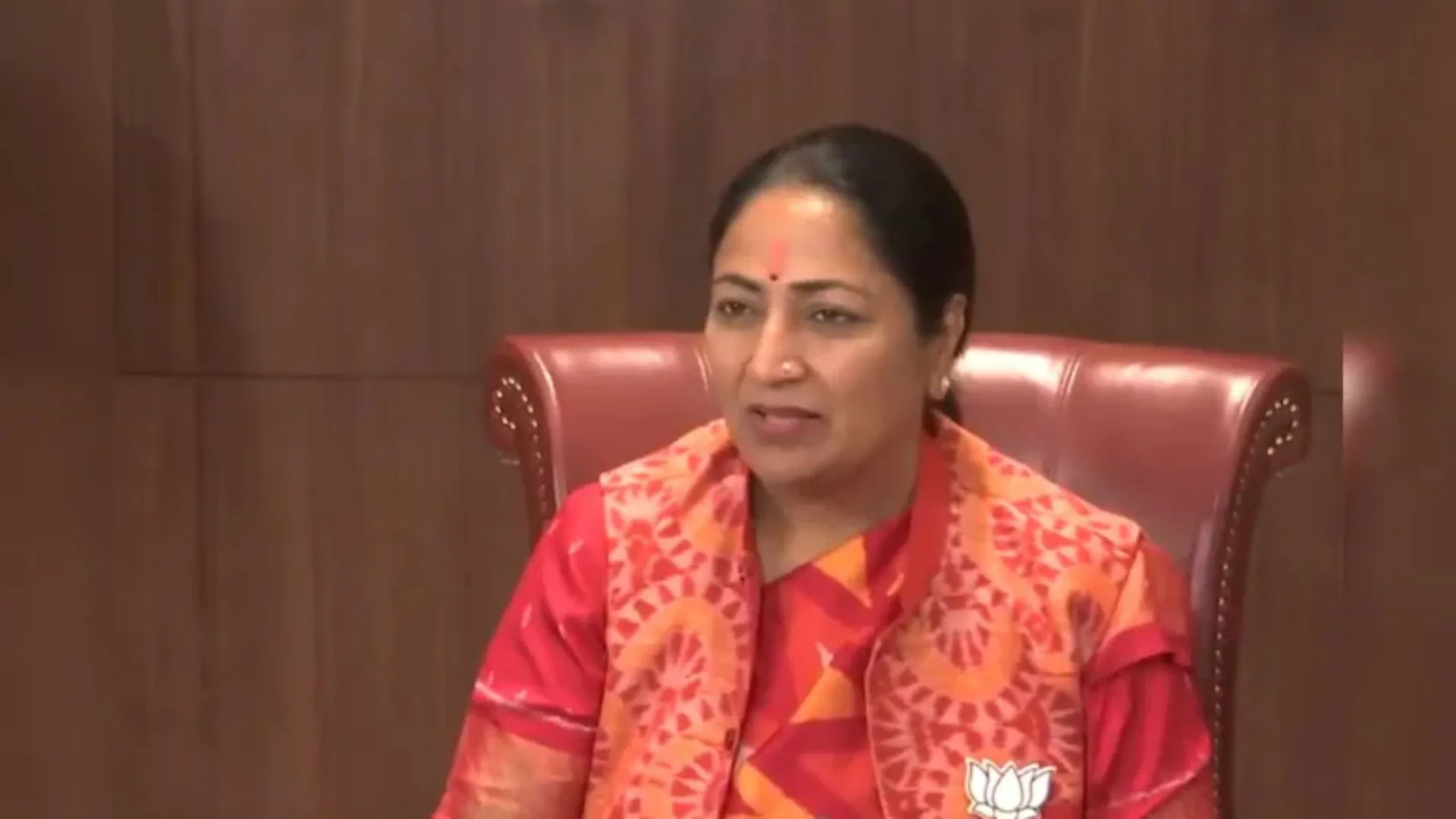 BJP Govt Begins Withdrawing Court Cases Against Lt Governor