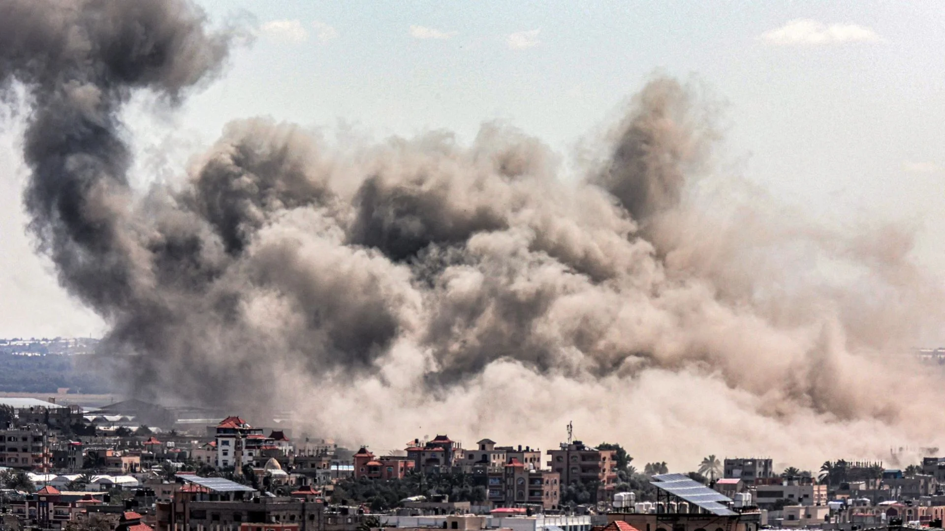 US Warns Gaza Ceasefire Deal Is Slipping Away Amid Renewed Israeli Strikes