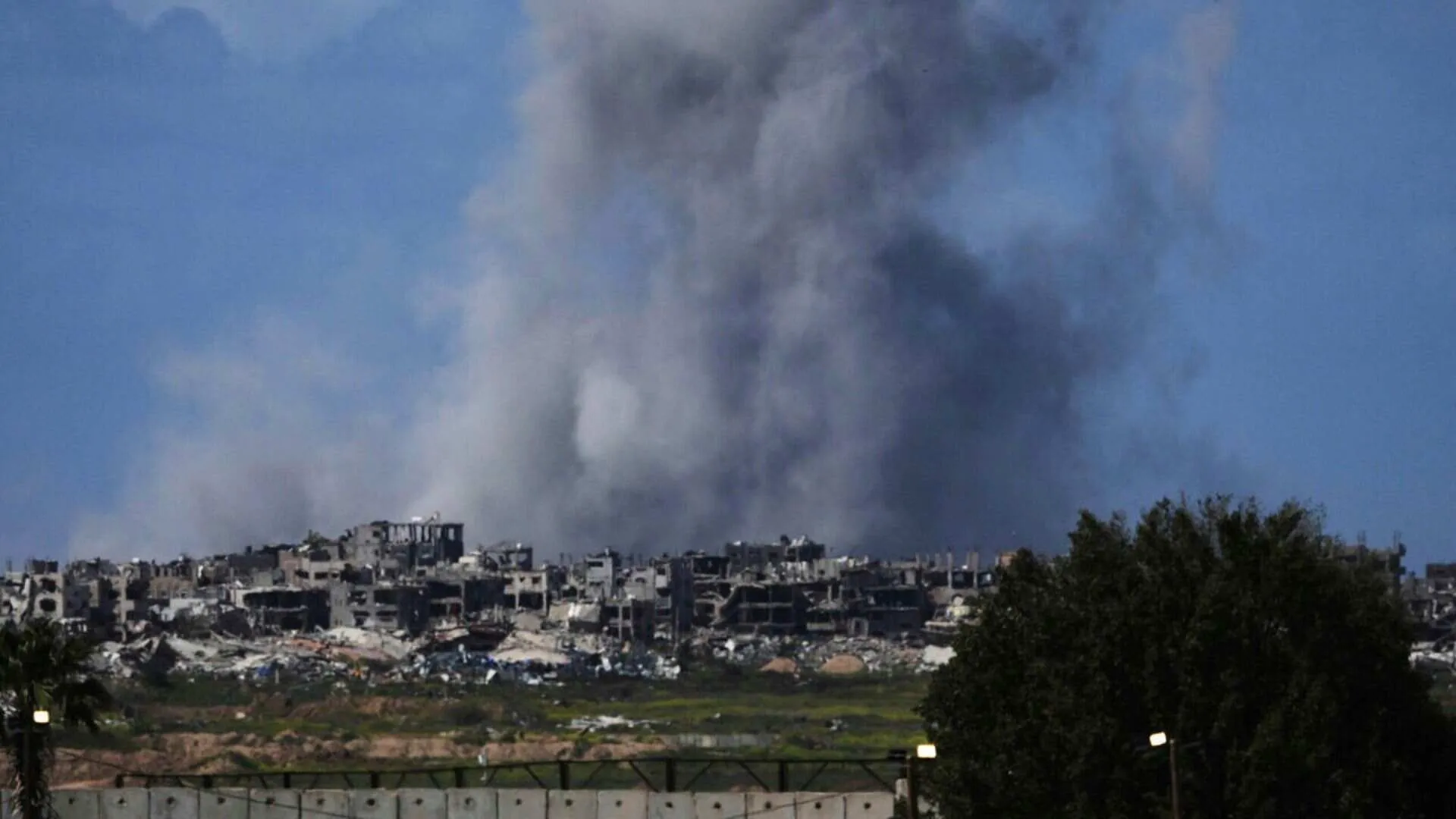 UN Worker Killed, Five Injured in Alleged Israeli Strike