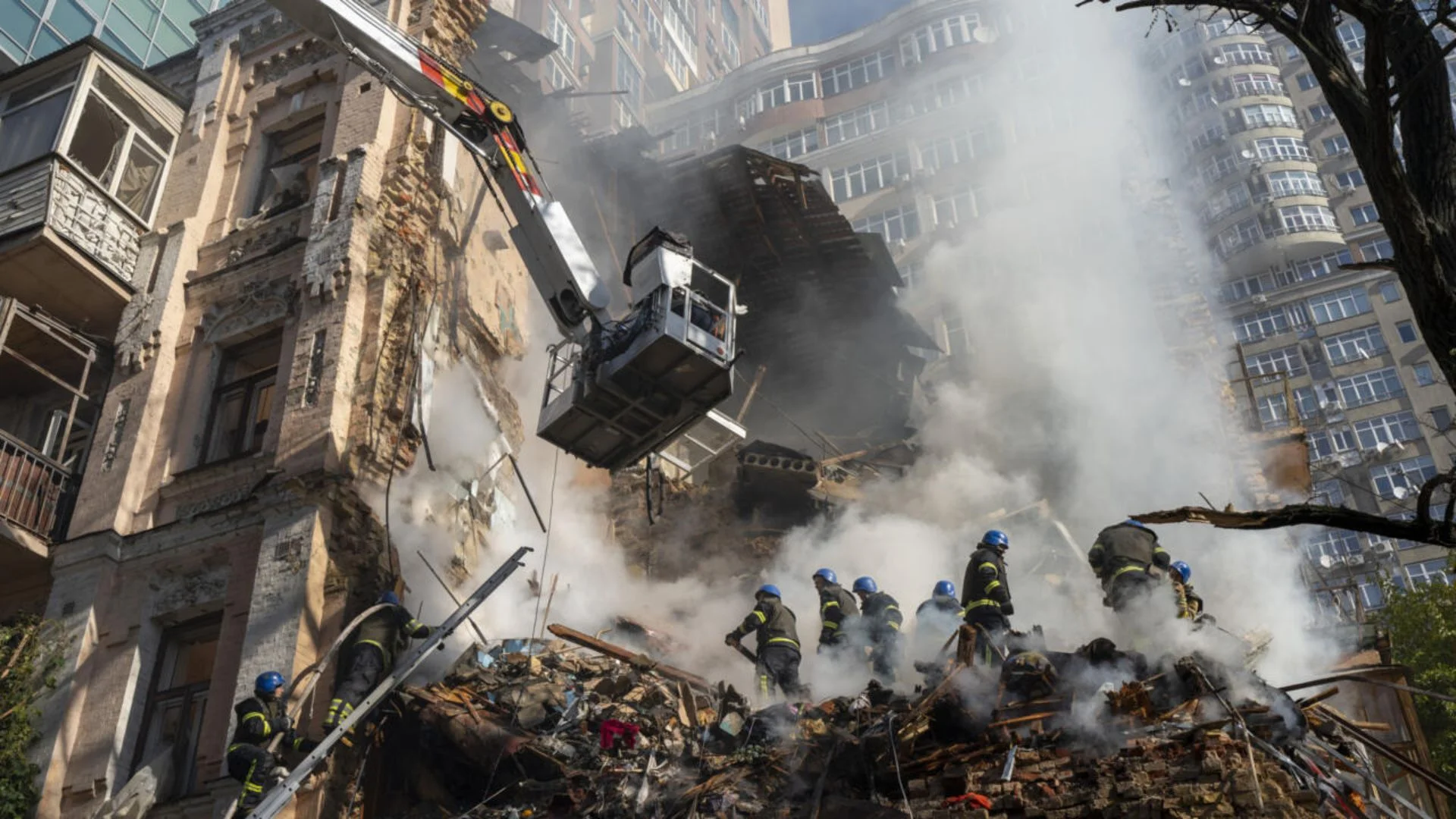 Deadly Russian Drone Attack On Kyiv Kills Three, Including Child, Amid Rising Tensions