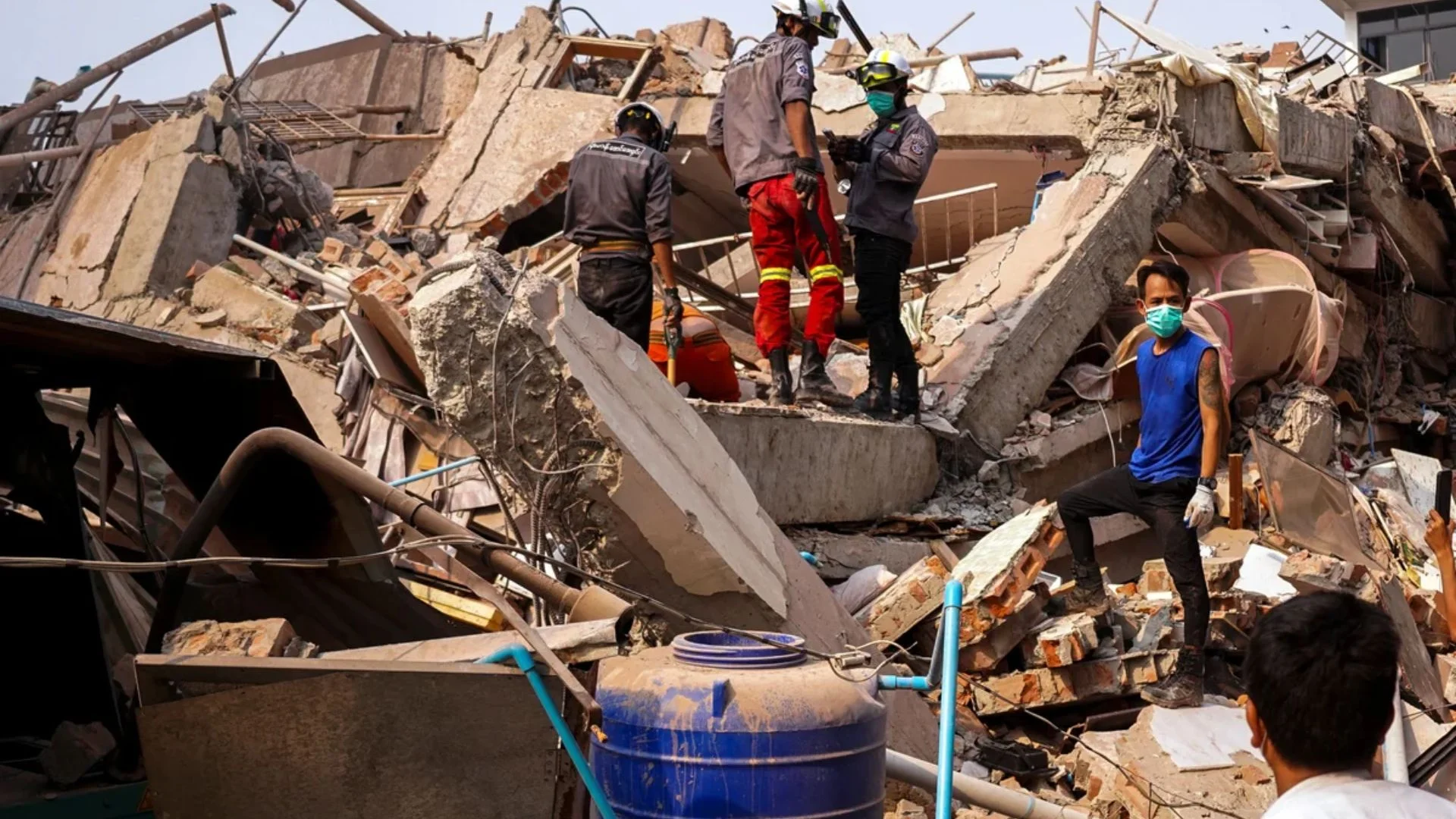 Myanmar Junta Launches Airstrikes Amid Earthquake Devastation, Sparking Outrage