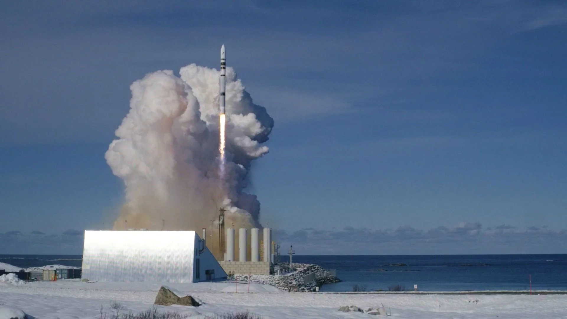 European Startup’s Spectrum Rocket Crashes Into Sea Seconds After Launch