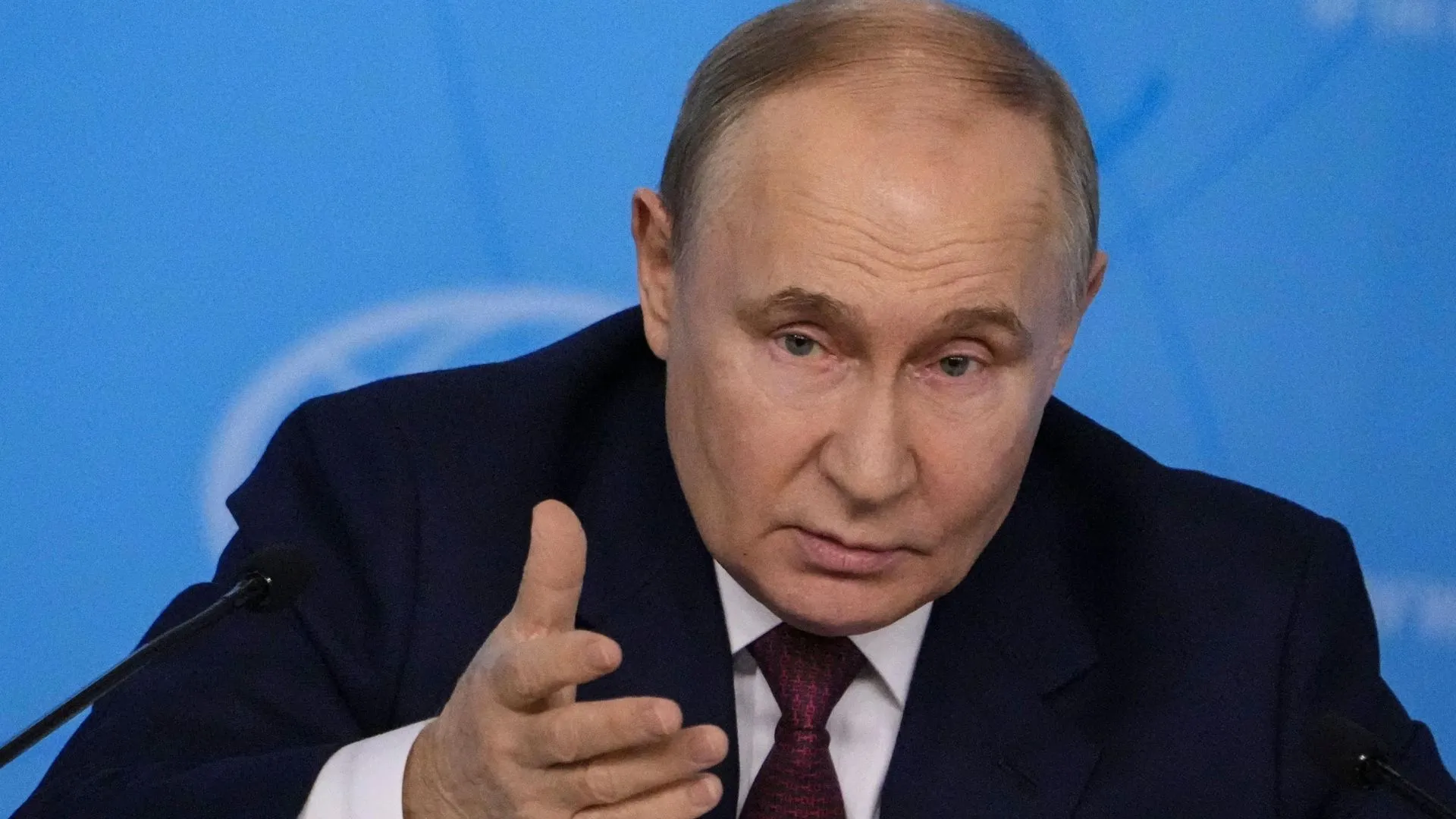 Putin Open to Russia-Ukraine Ceasefire Talks, Sets Key Conditions