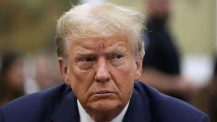 Trump Holds Iran Responsible for Houthi Strikes, Vows Strong US Response