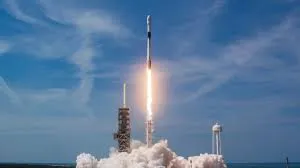 SpaceX Deploys 21 Starlink Satellites, Falcon 9 Booster Lost