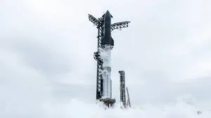 SpaceX Delays Starship Flight 8 Launch Due to Glitch