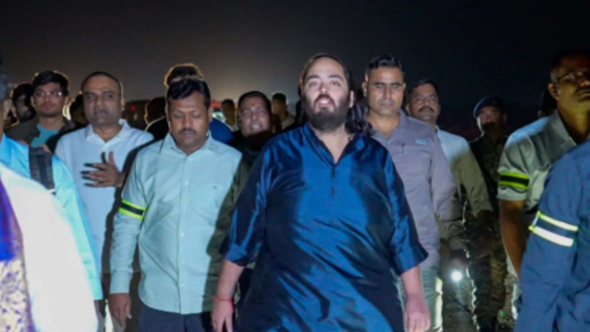 Anant Ambani Cradles ‘Bal Kanha’ During Padayatra, Wins Hearts