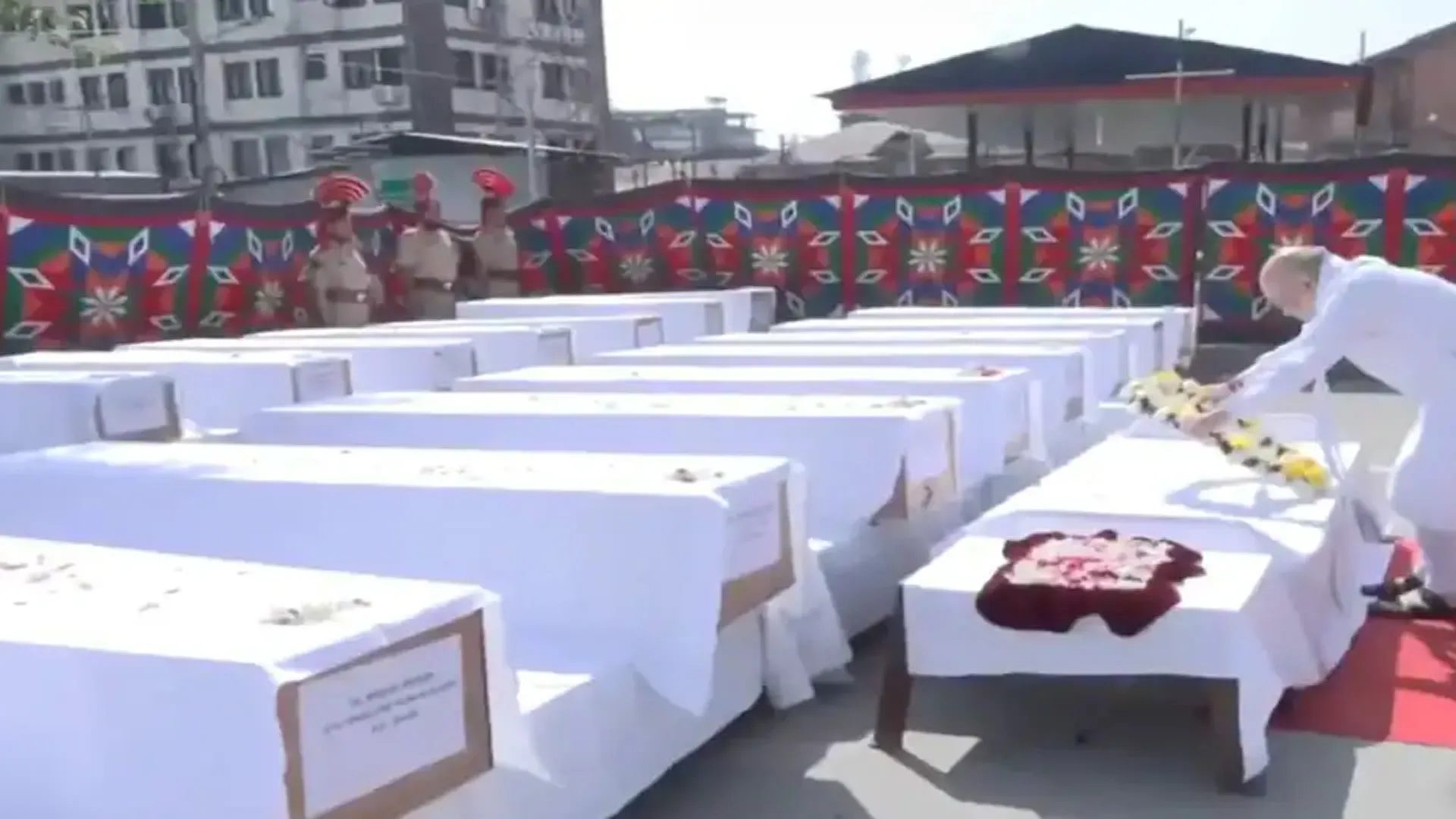 Pahalgam Terror Attack: Amit Shah Pays Tributes as NIA Reaches Ground Zero | Watch