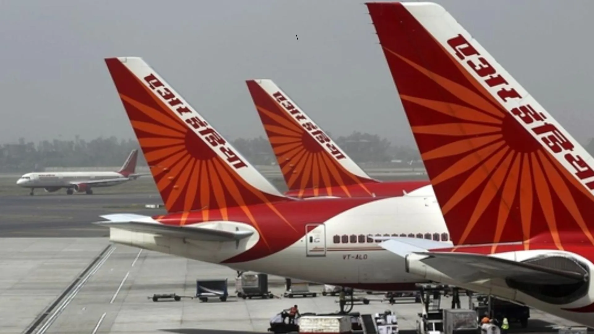 Air India Moves to Snap Up Boeing 737 Max Jets Spurned by Chinese Carriers