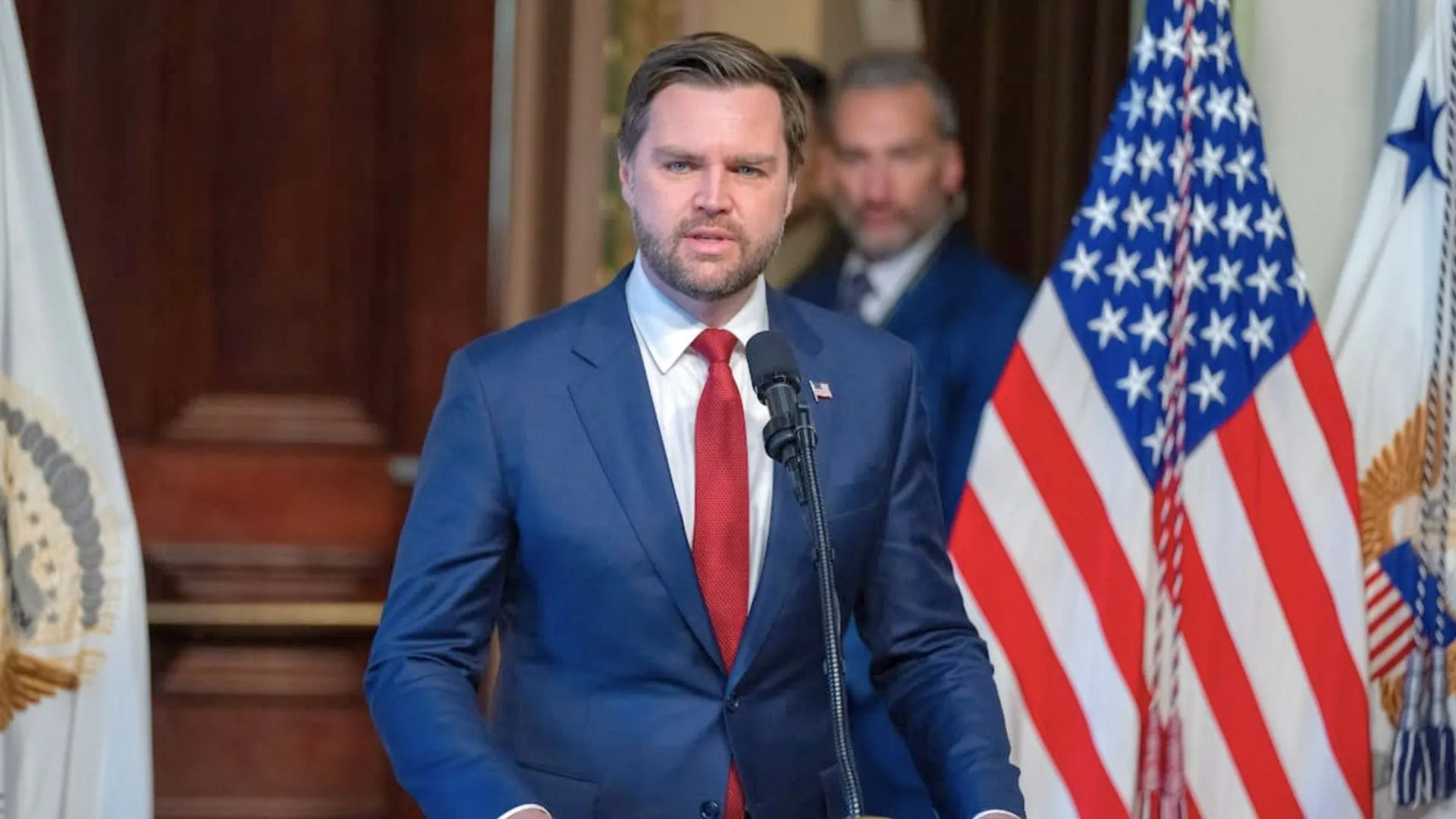 China Slams JD Vance Over ‘Chinese Peasants’ Remark Amid Trump’s Tariff War